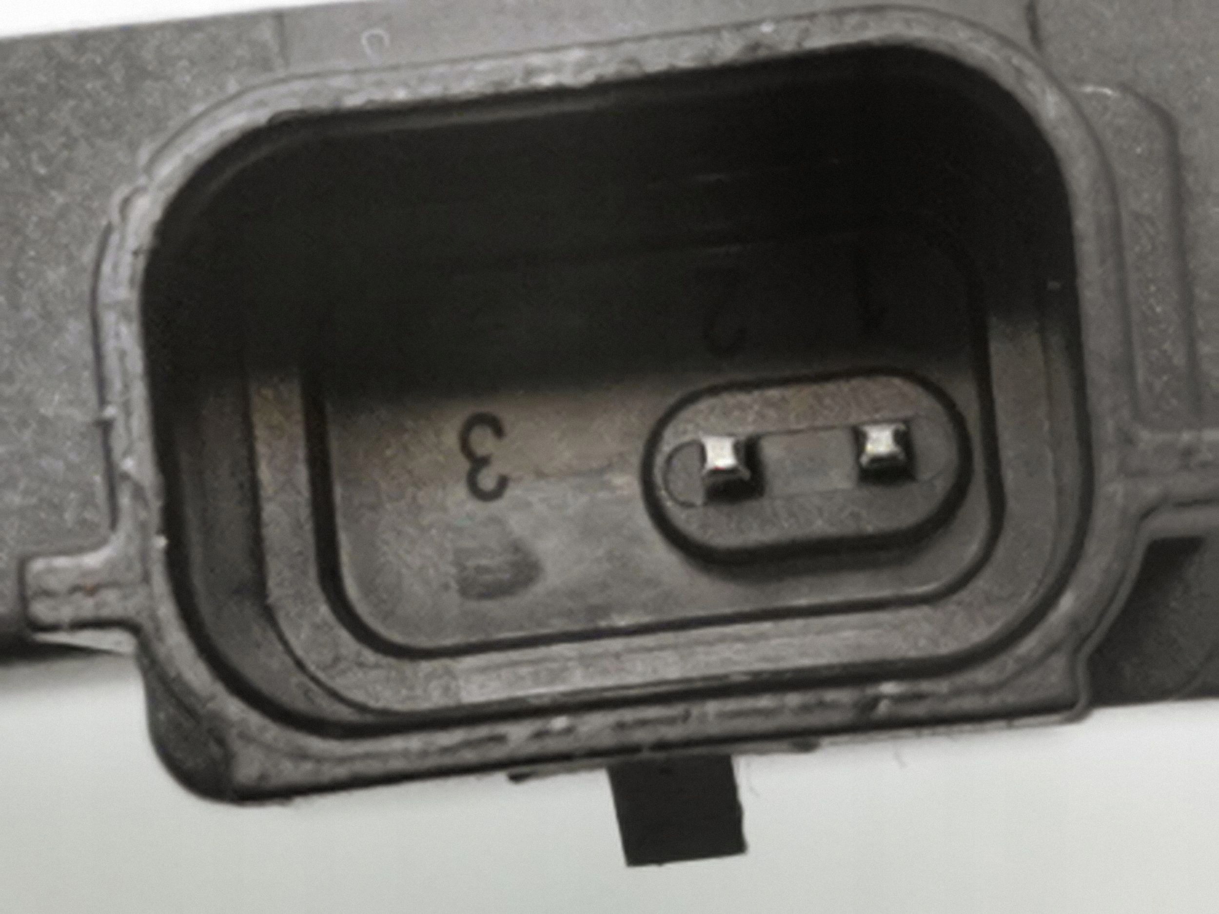2013 Ford Focus immobilizer loop ADQT2A2C80045200 image 5