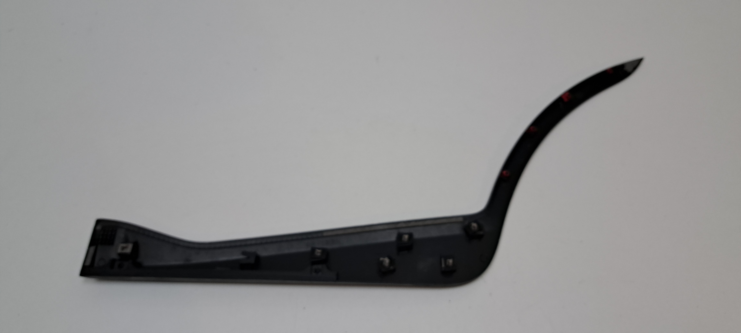 Kia Stonic Türleiste rechts hinten OEM 87734-H8400 image 7