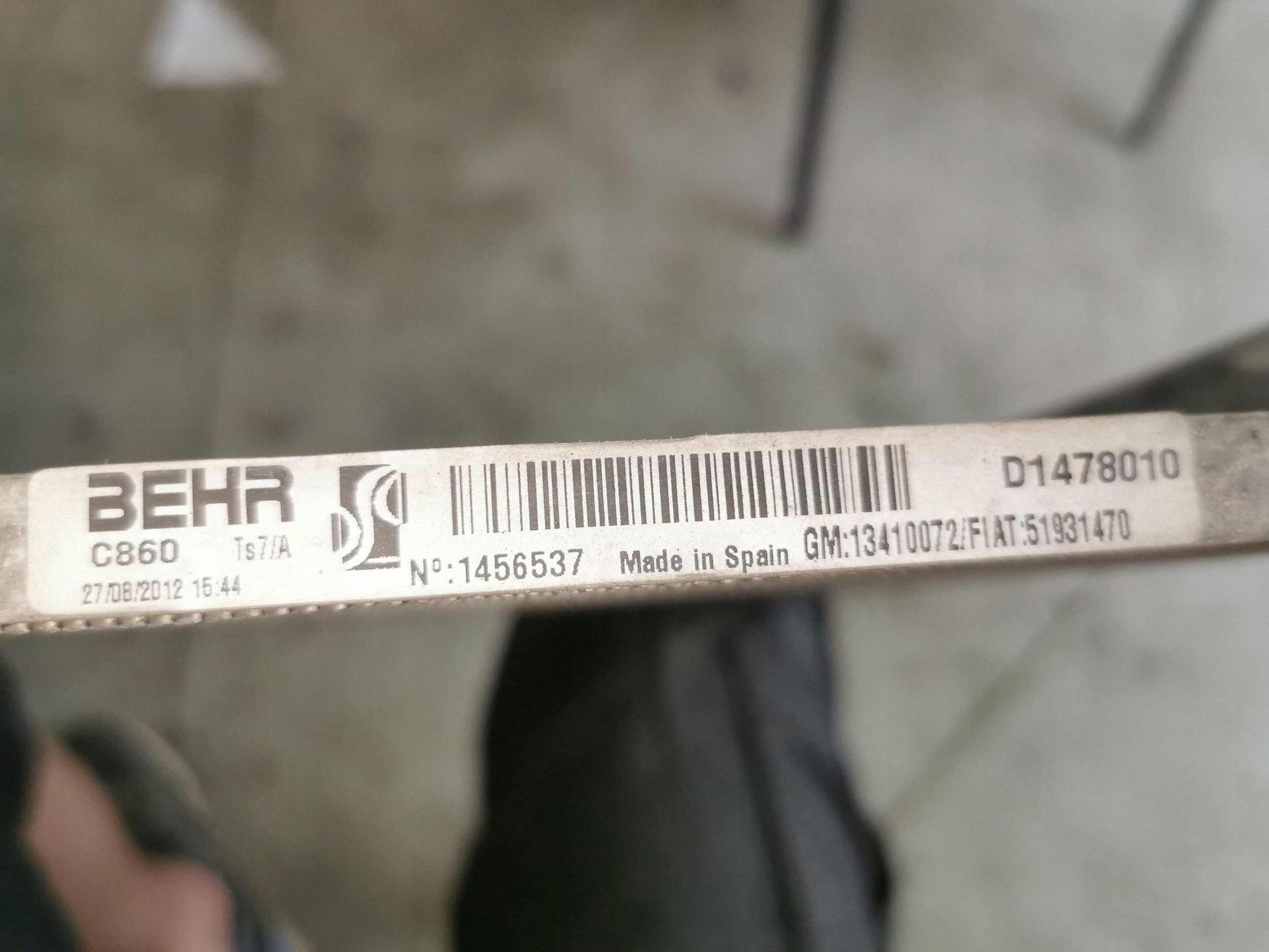 Corsa D Bipper Grande Punto A/C Condensor 13410072 image 5