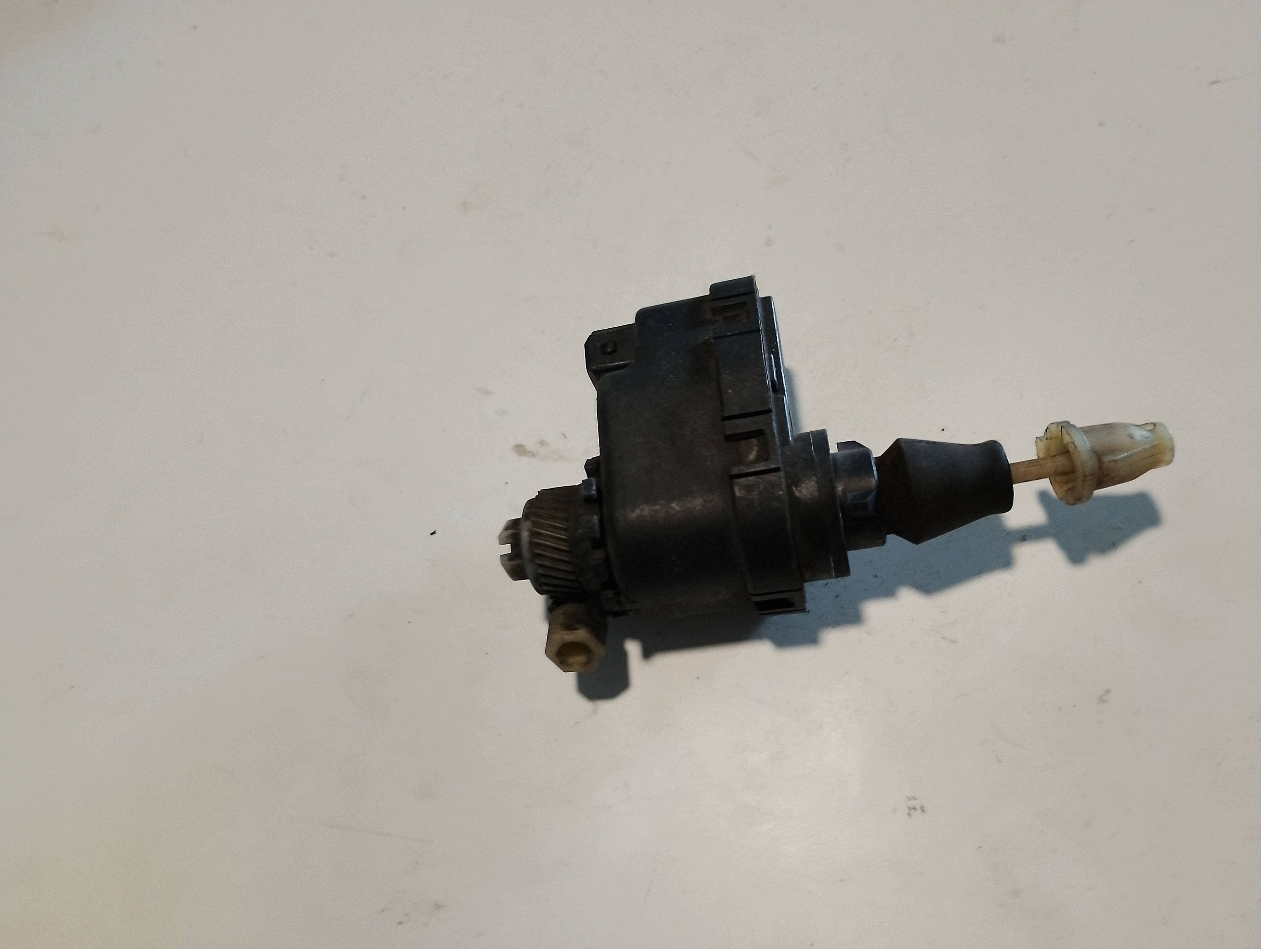Moteur réglage phares Citroën 0307851350 image 3