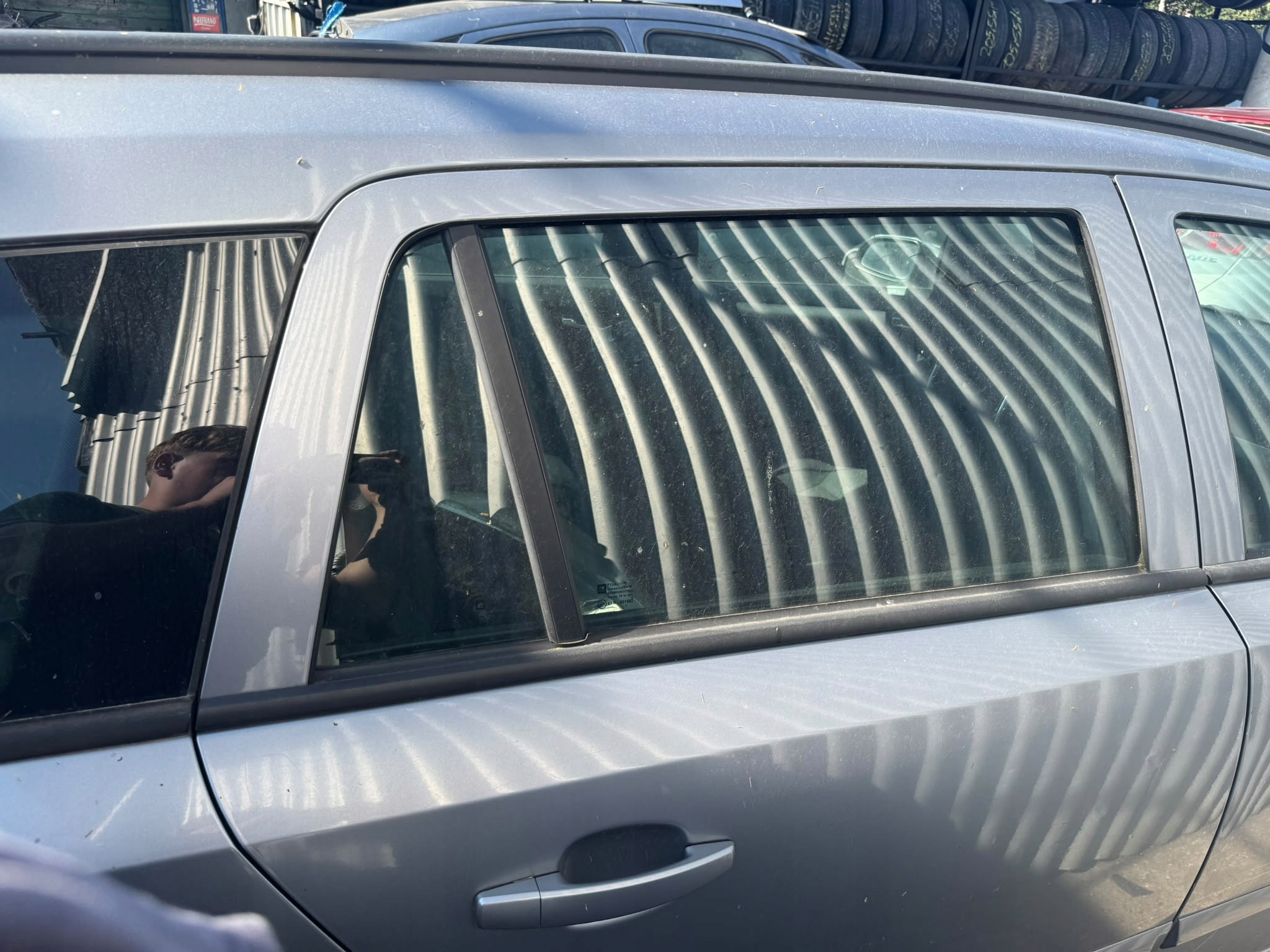 Vidro Porta Traseira Direita Opel Astra III H Kombi