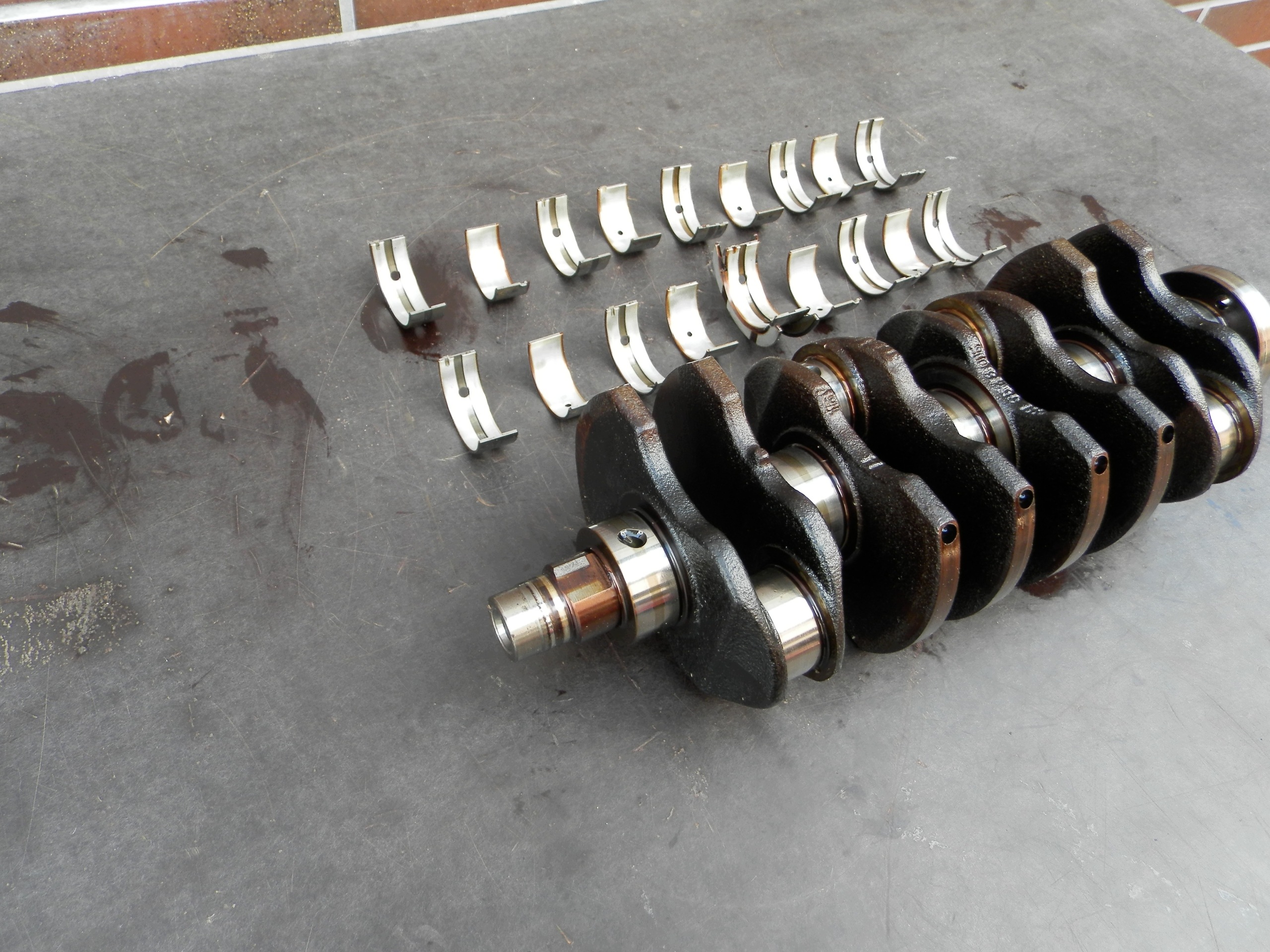 Kampiakseli 843A1000 Fiat Punto Tipo Lancia 1.4 16V