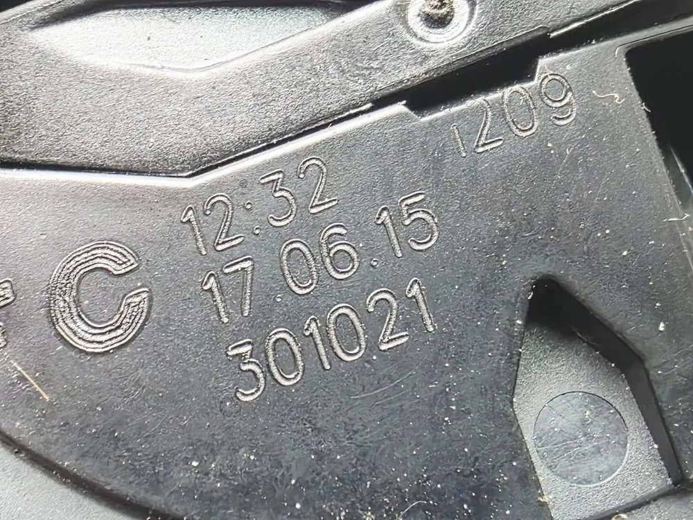 Ford Focus III Ovet Osat 301021 image 6