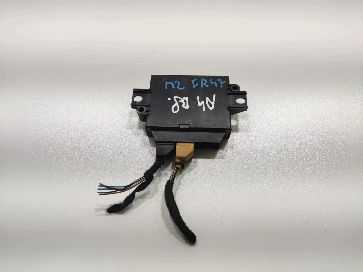 Module PDC Audi A4 B8 8K0919475E occasion image 3