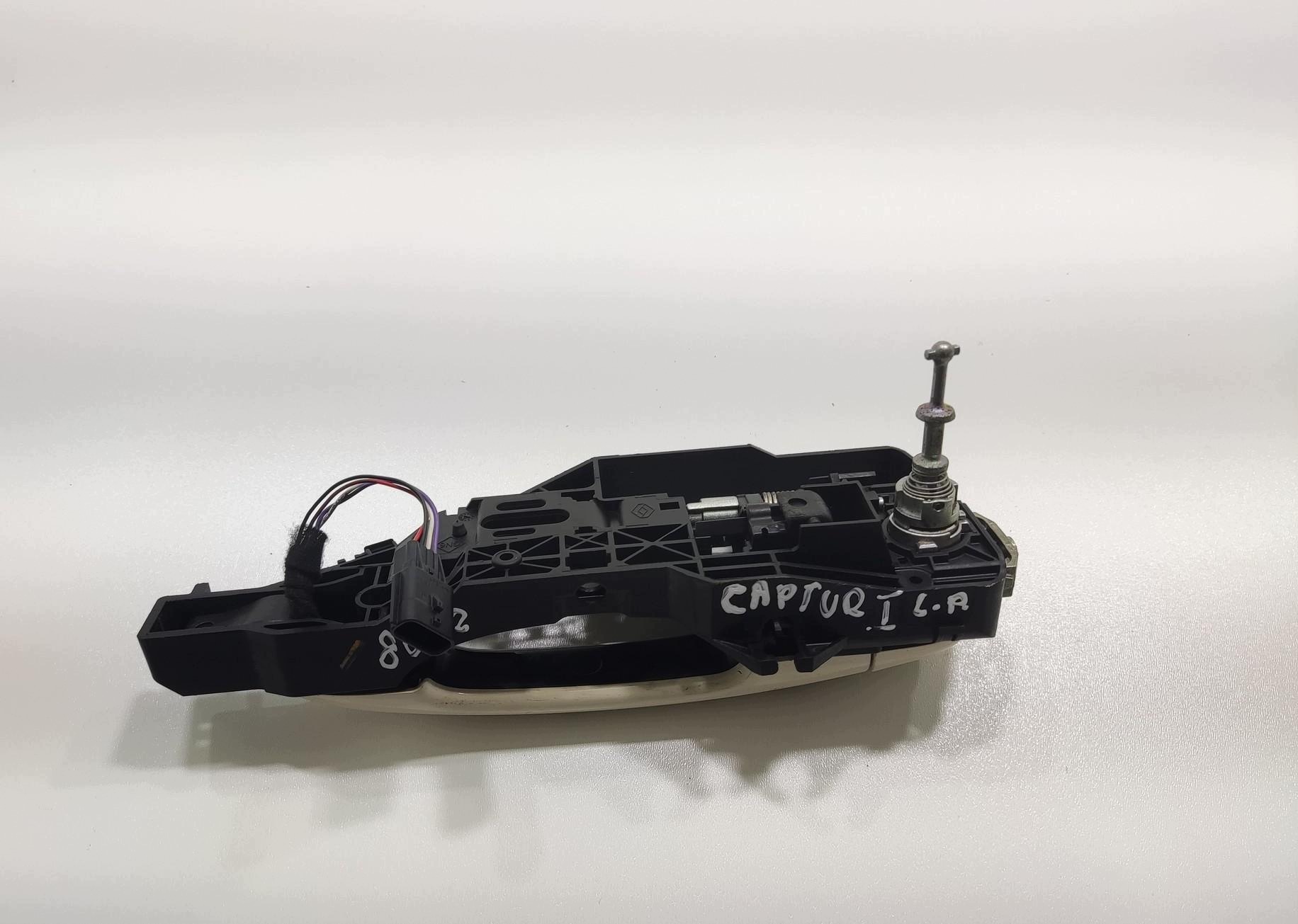 Vänster framdörrhandtag Keyless Renault Captur I 2013-2019 image 4