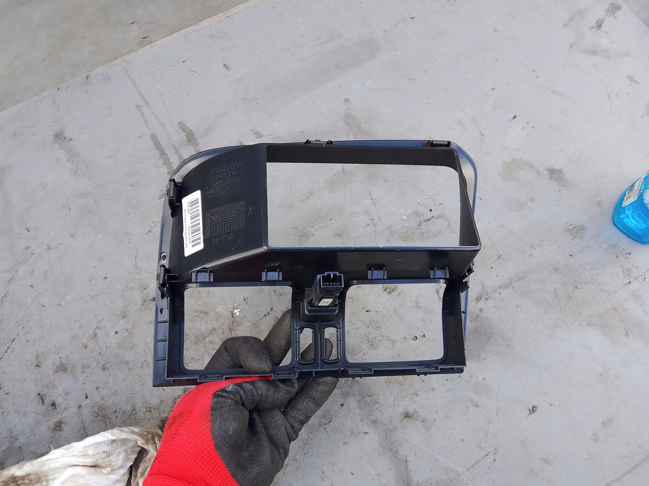 VOLVO XC60 AND LIFT HISTORY FRAMEWORK 1284824