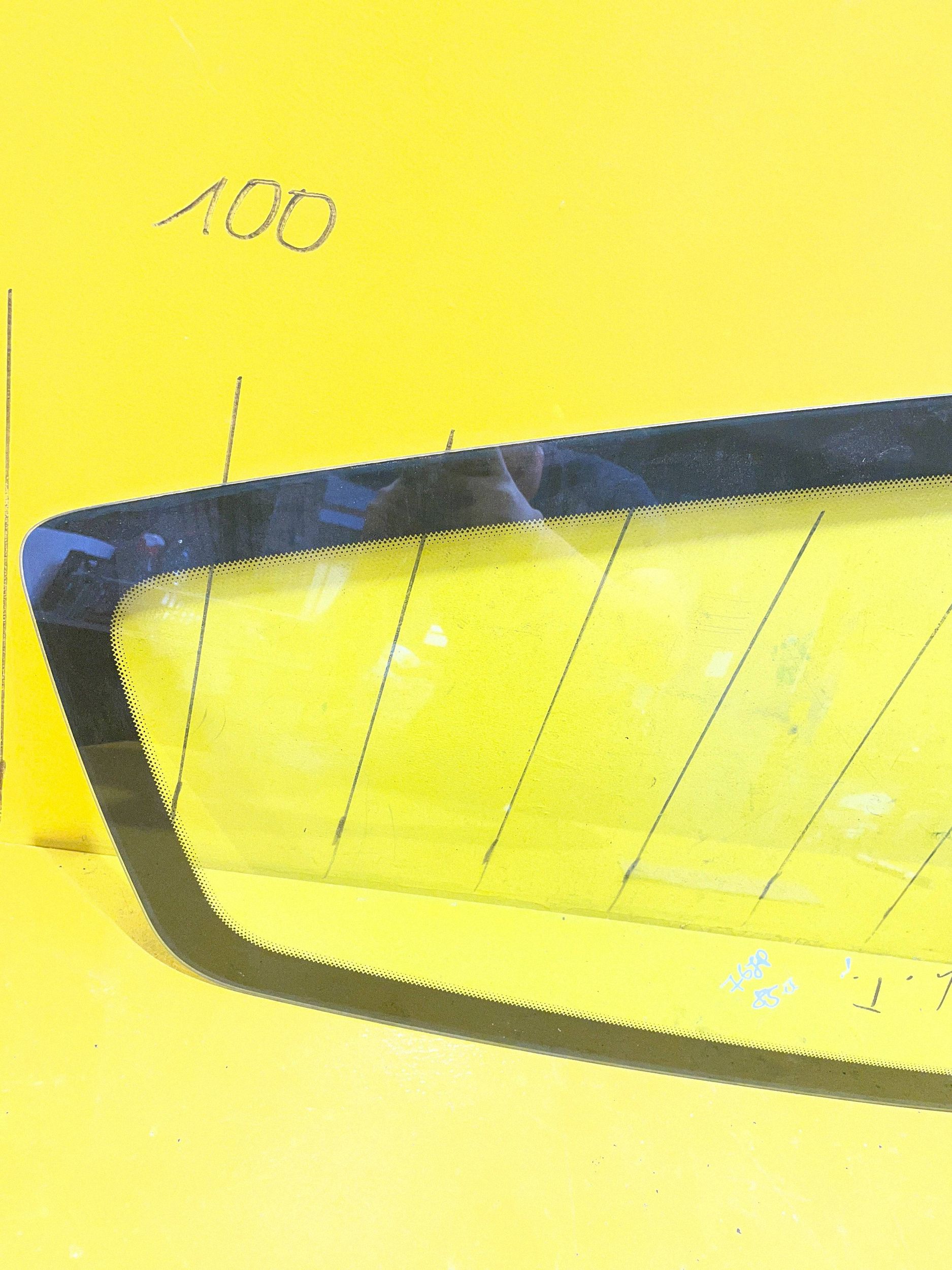 Vitre de porte arrière gauche Citroën C2 (YBV21526) image 3
