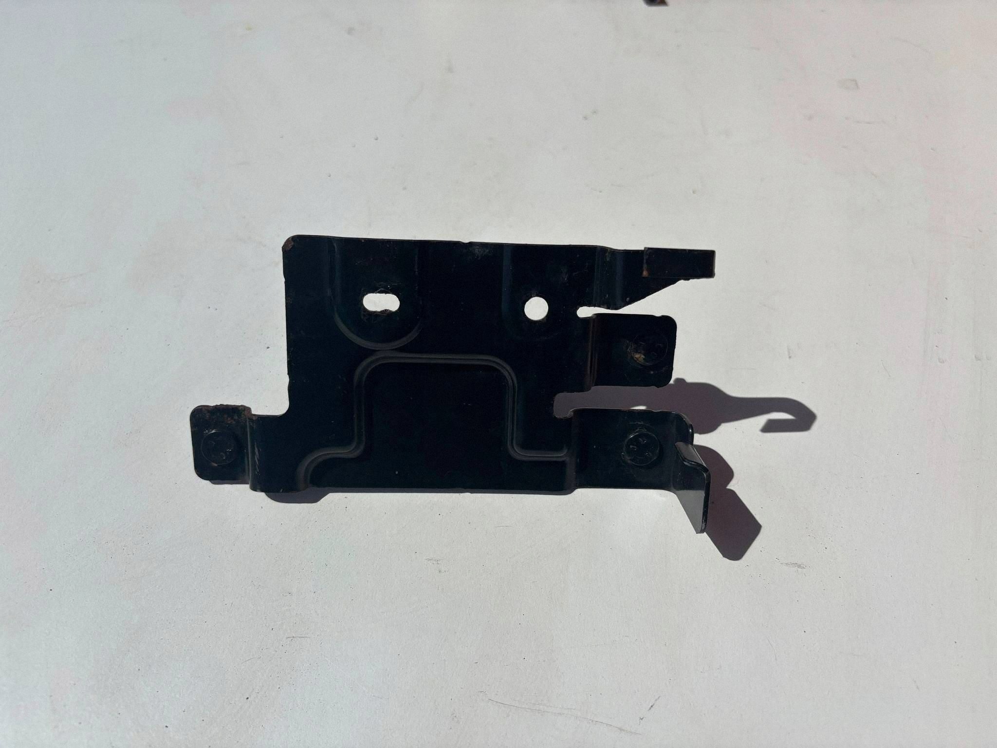 Renault Captur II 2023 chassis part image 3