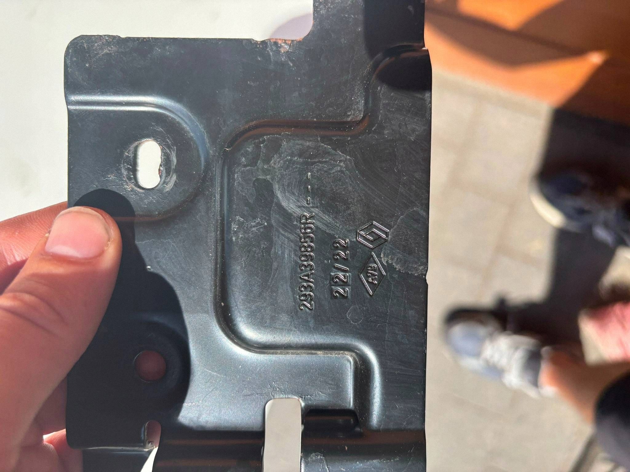 Renault Captur II 2023 chassis part image 4