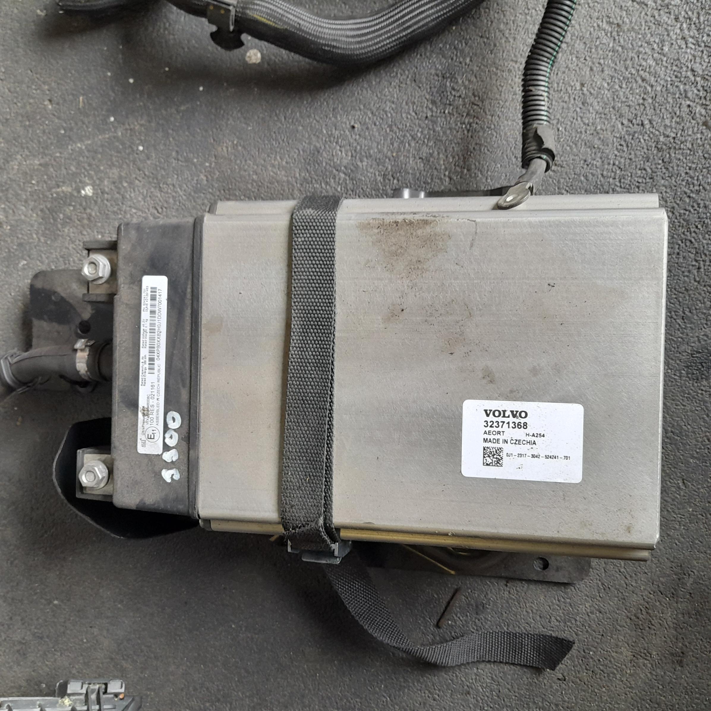 VOLVO XC40 Batteria Trazione HEV/EV 32371368 image 2