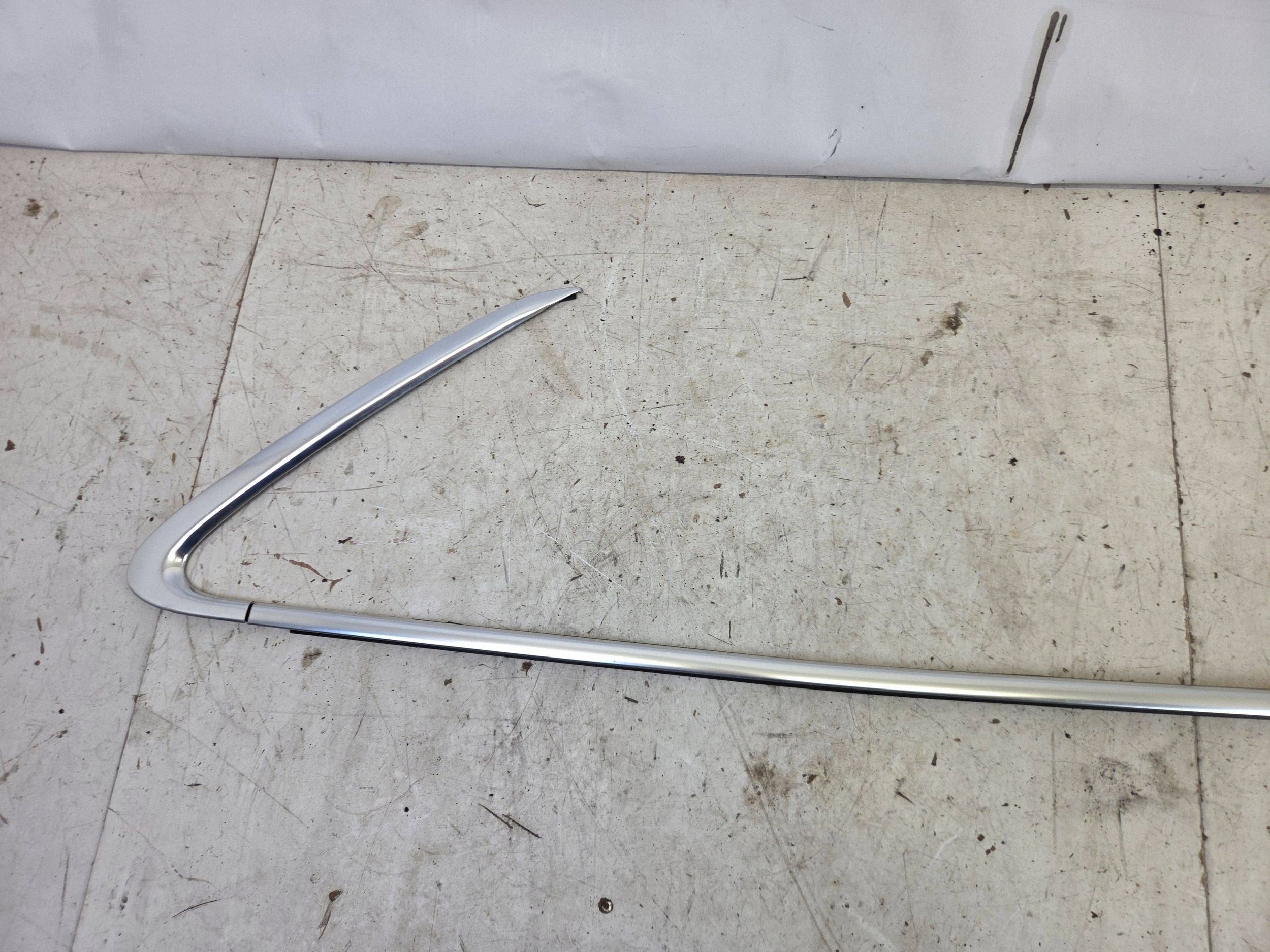 Kromilista ovi taka oikea SAAB 9-5 NG 10- 12776418