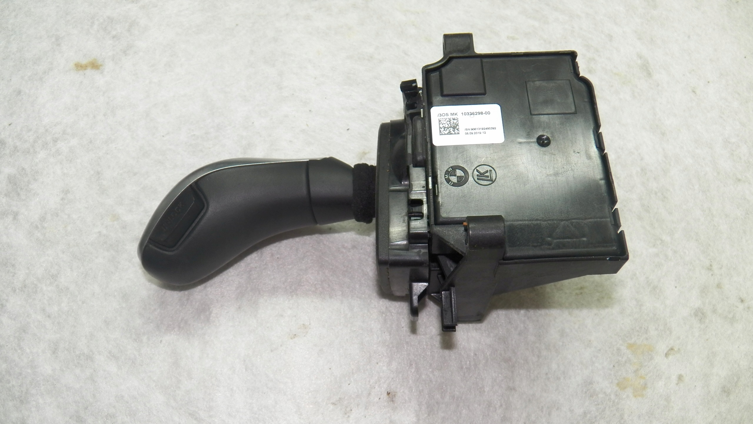 BMW F30 F31 F32 F34 Schalthebel Wählhebel 7950387 image 3