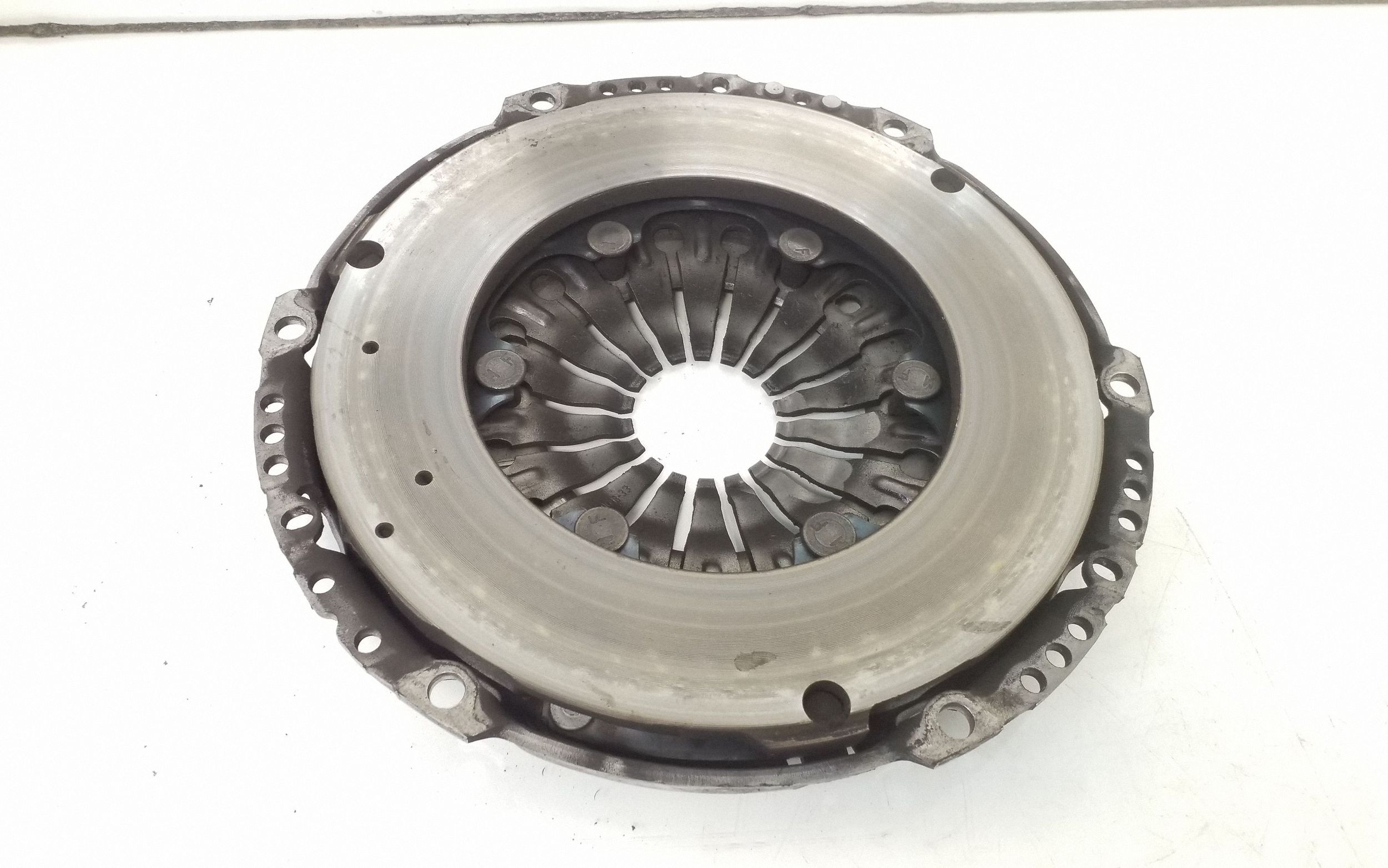 Opel Zafira B - käytetty painelevy 124067610