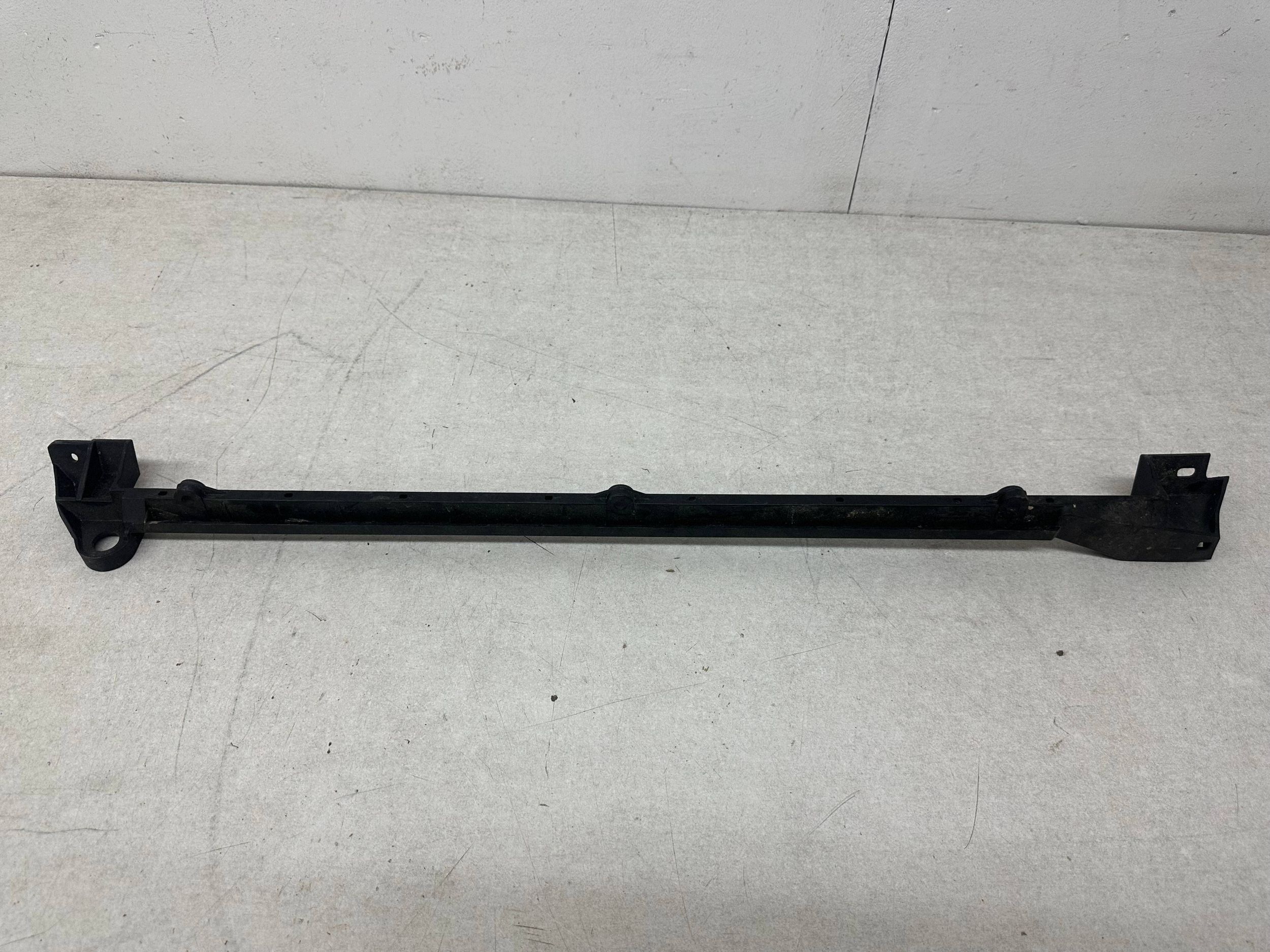 Seat Arona Front Bumper Bracket 6F9805705C image 2