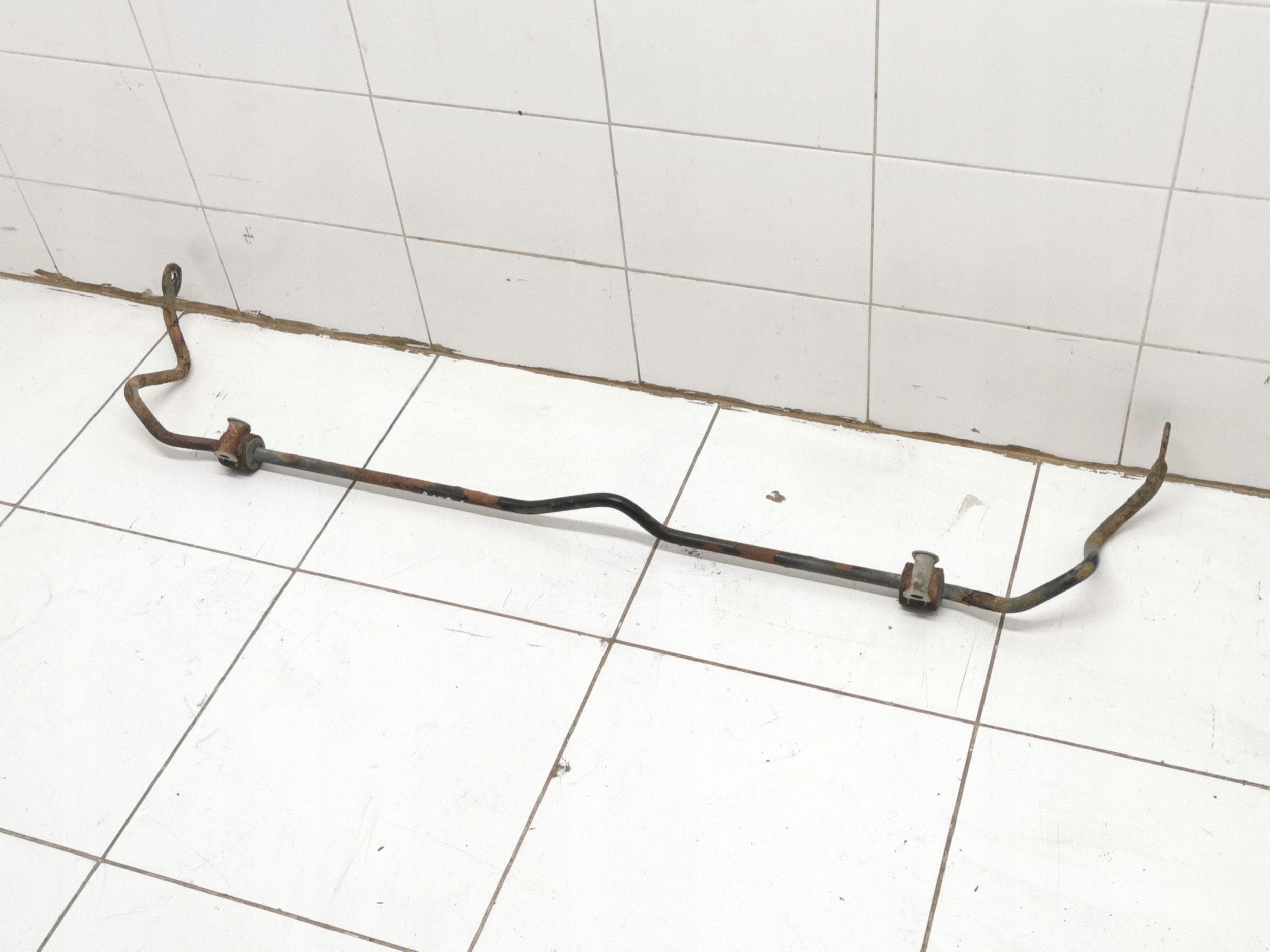Stabilisator bakre Mercedes-Benz E W211 FRC49644 image 2
