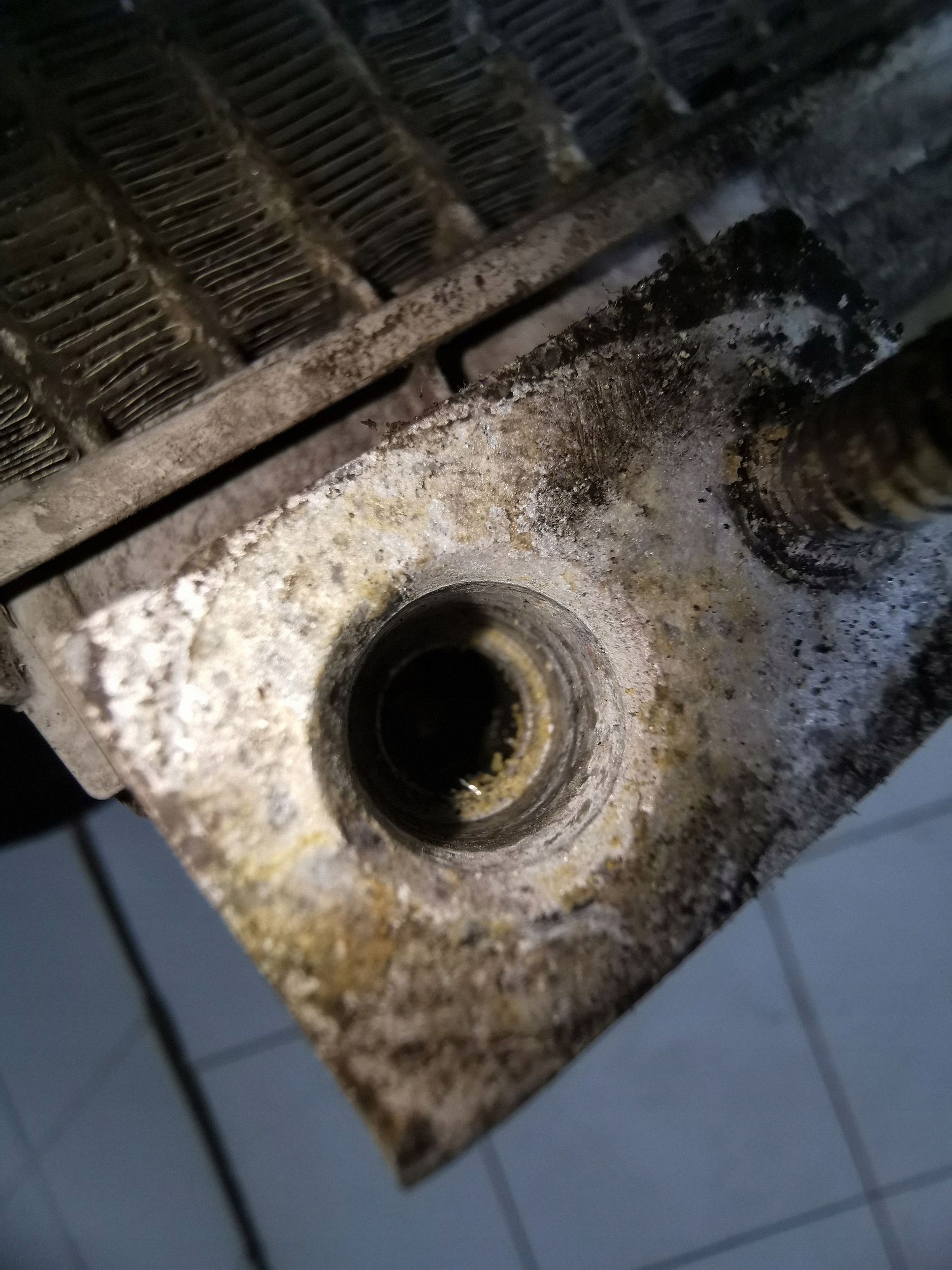 Peugeot 3008 II 2021 Condensor 96825331580 image 5