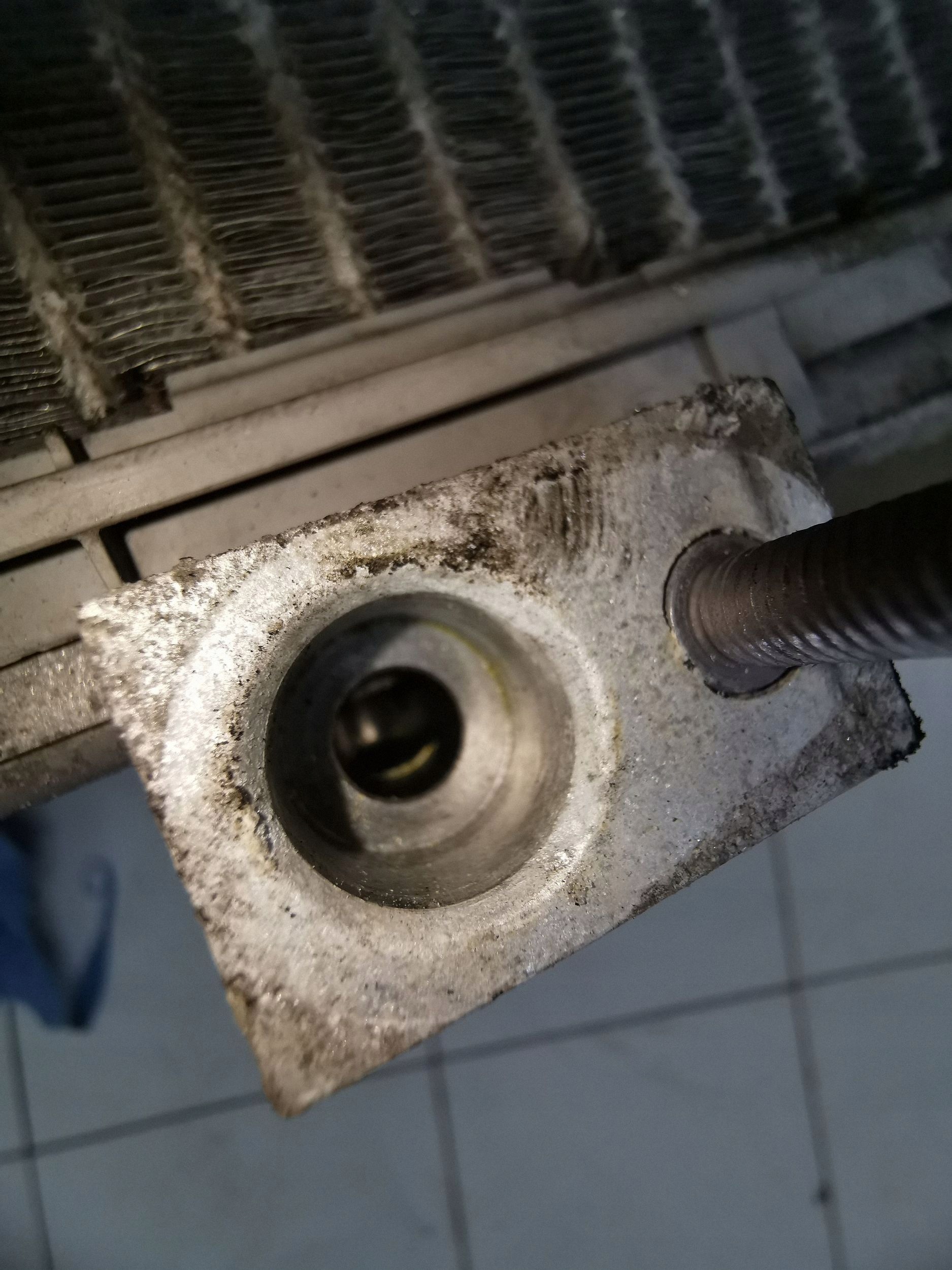 Peugeot 3008 II 2021 Condensor 96825331580 image 6
