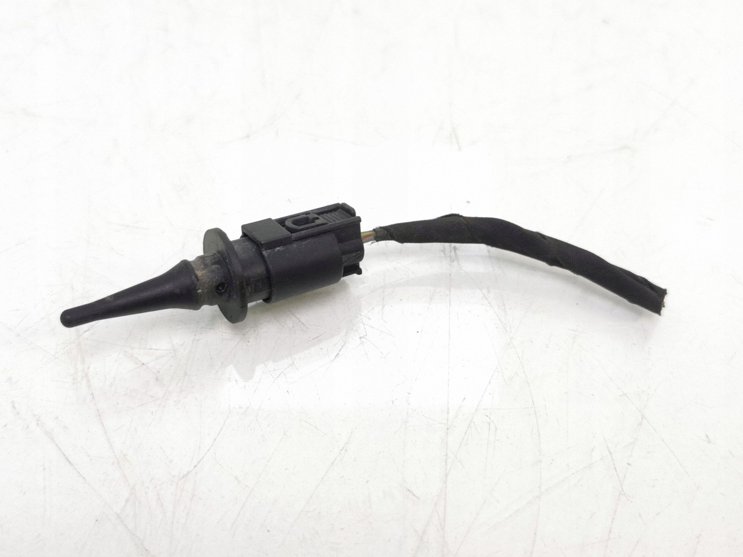 Tempsensor utomhus Mercedes W211 0005428413 image 2
