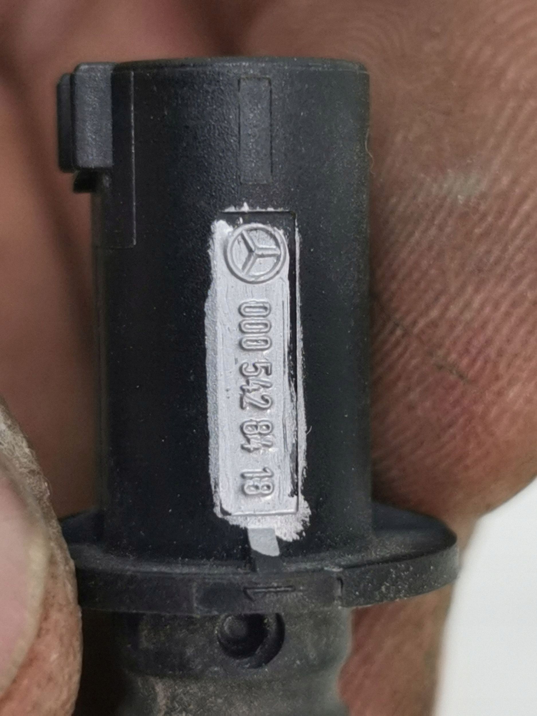 Tempsensor utomhus Mercedes W211 0005428413 image 5
