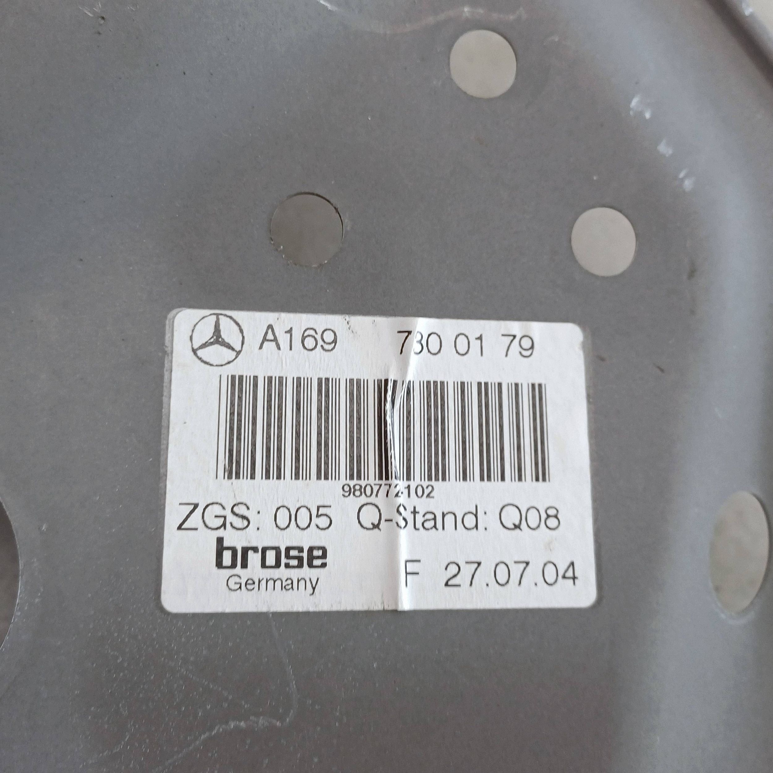 Mercedes A W169 Fensterheber hinten manuell A1697300179 image 4