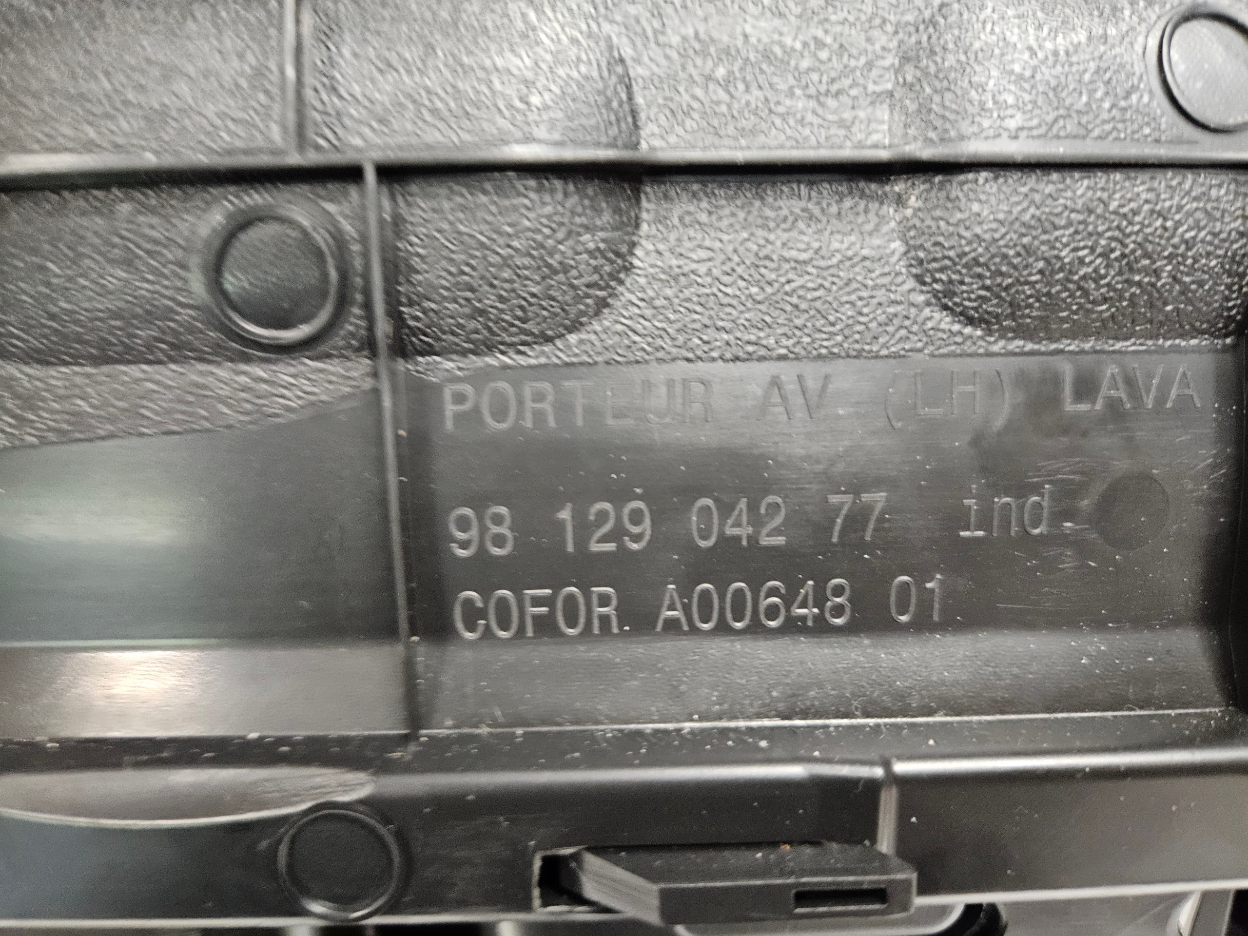 Citroen C3 III Boczek Tapiceria Puerta Izq. 9812904277 image 7