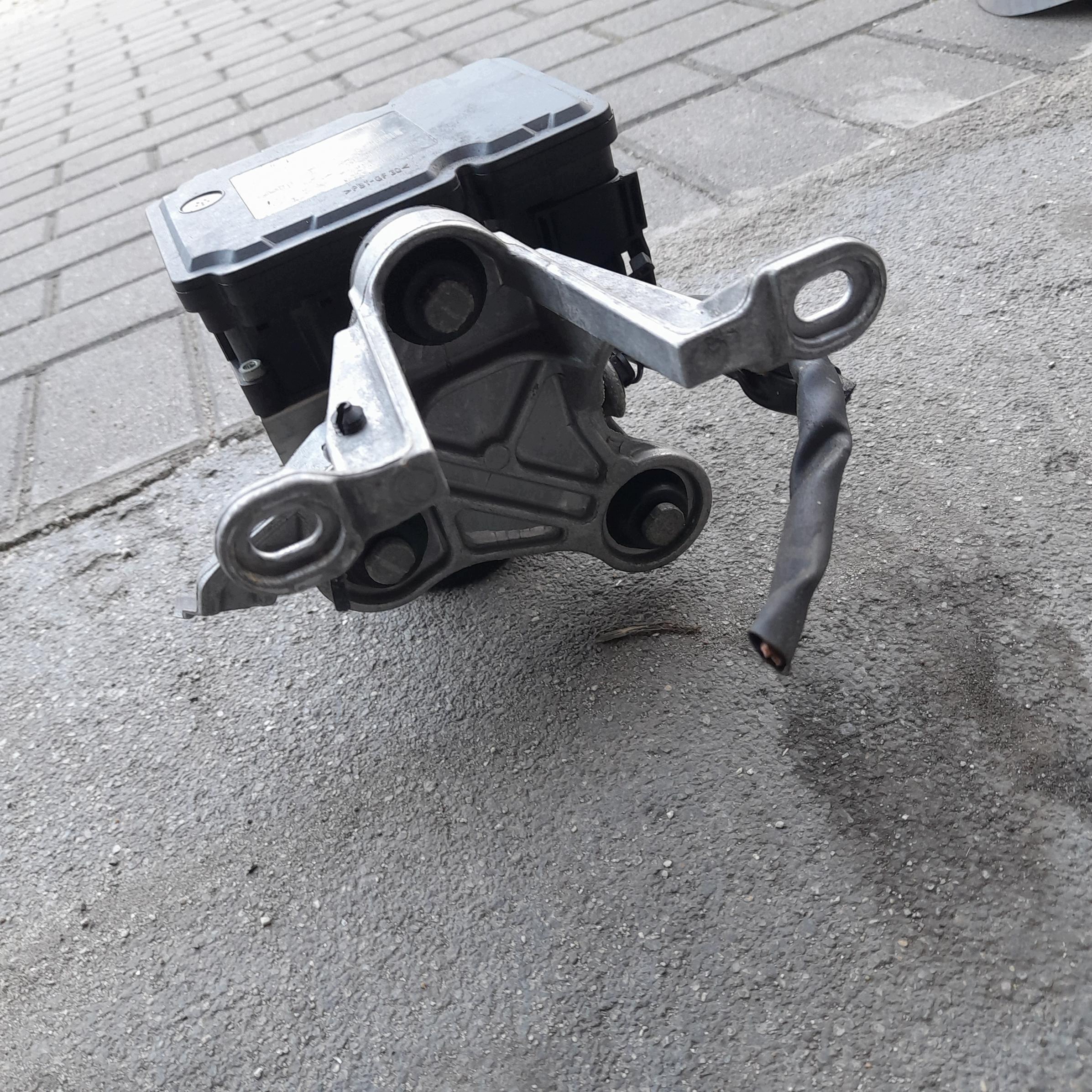 Pompa ABS ESP Mercedes A1729014000 W204 W212 image 3
