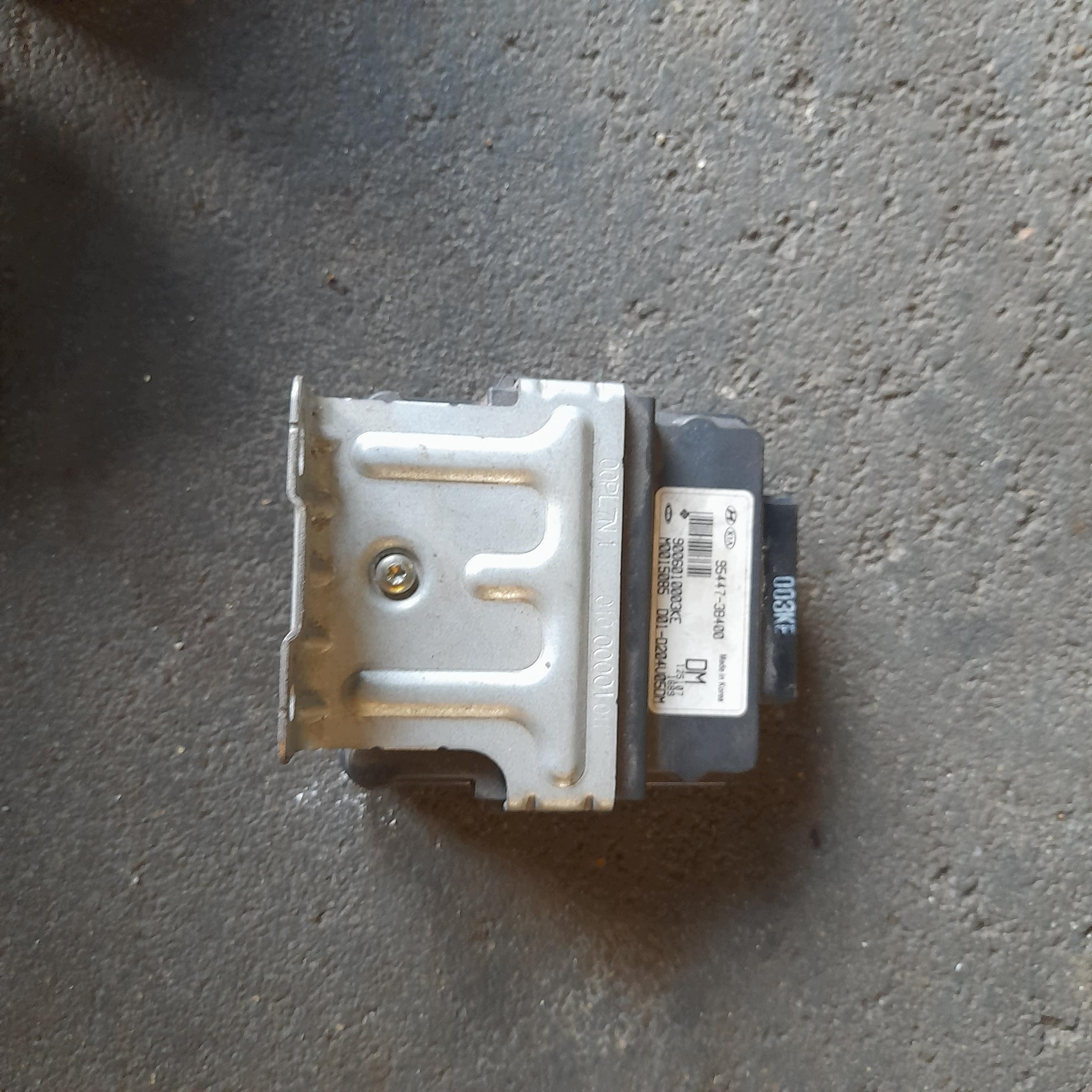 Module 4x4 Hyundai 95447-3B400 AWD image 2