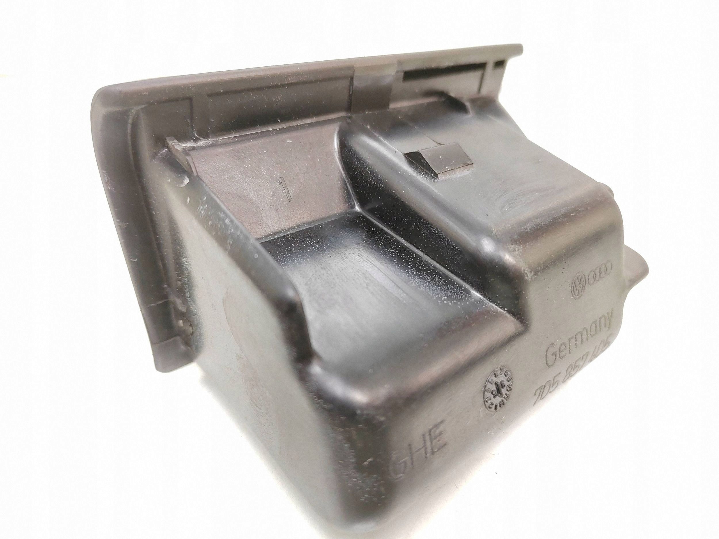 Cendrier VW T4 Multivan 90-04 OEM 705857405
