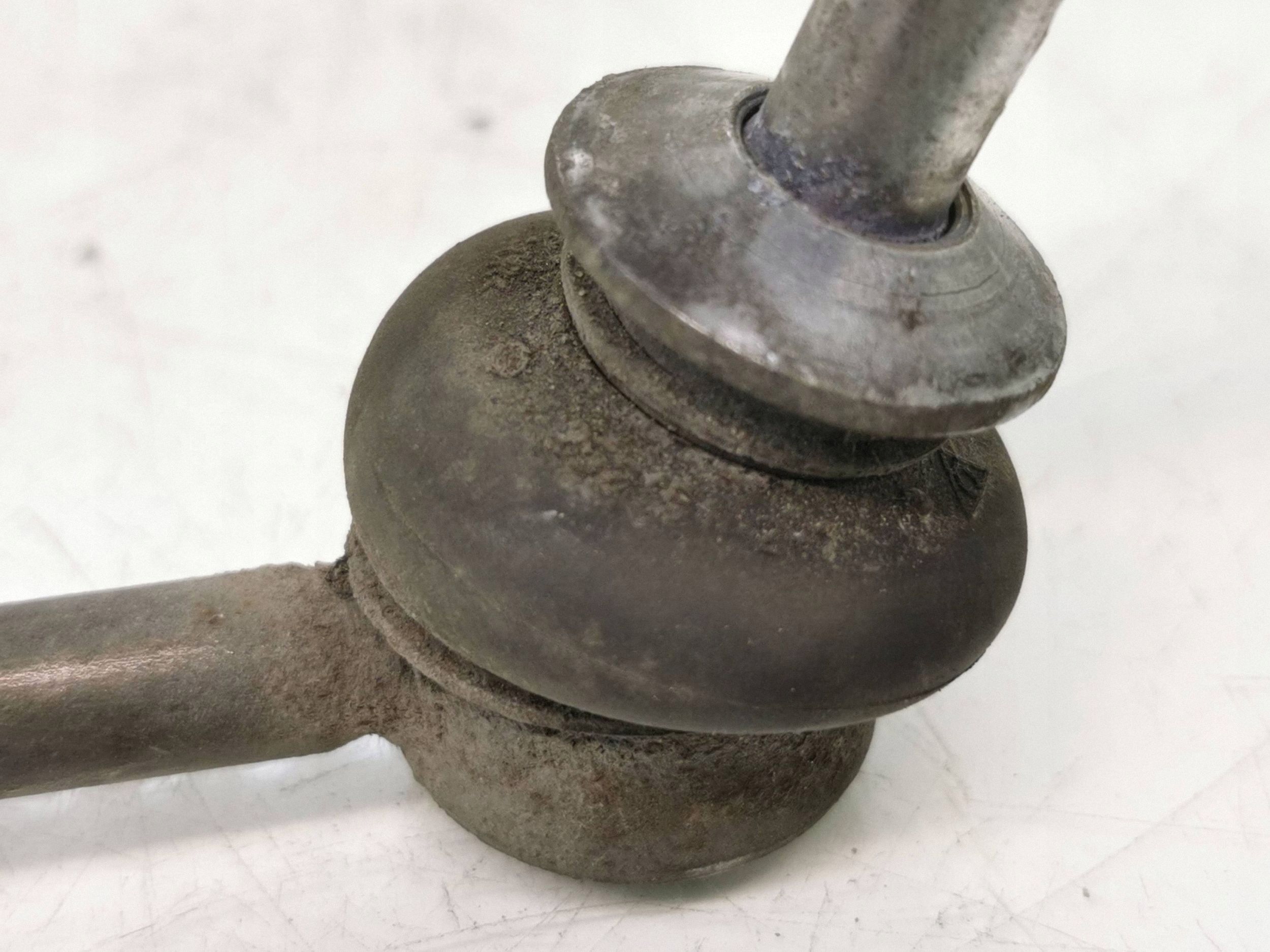 2012 BMW X5 E70 Front Stabilizer Link 6857624 image 3