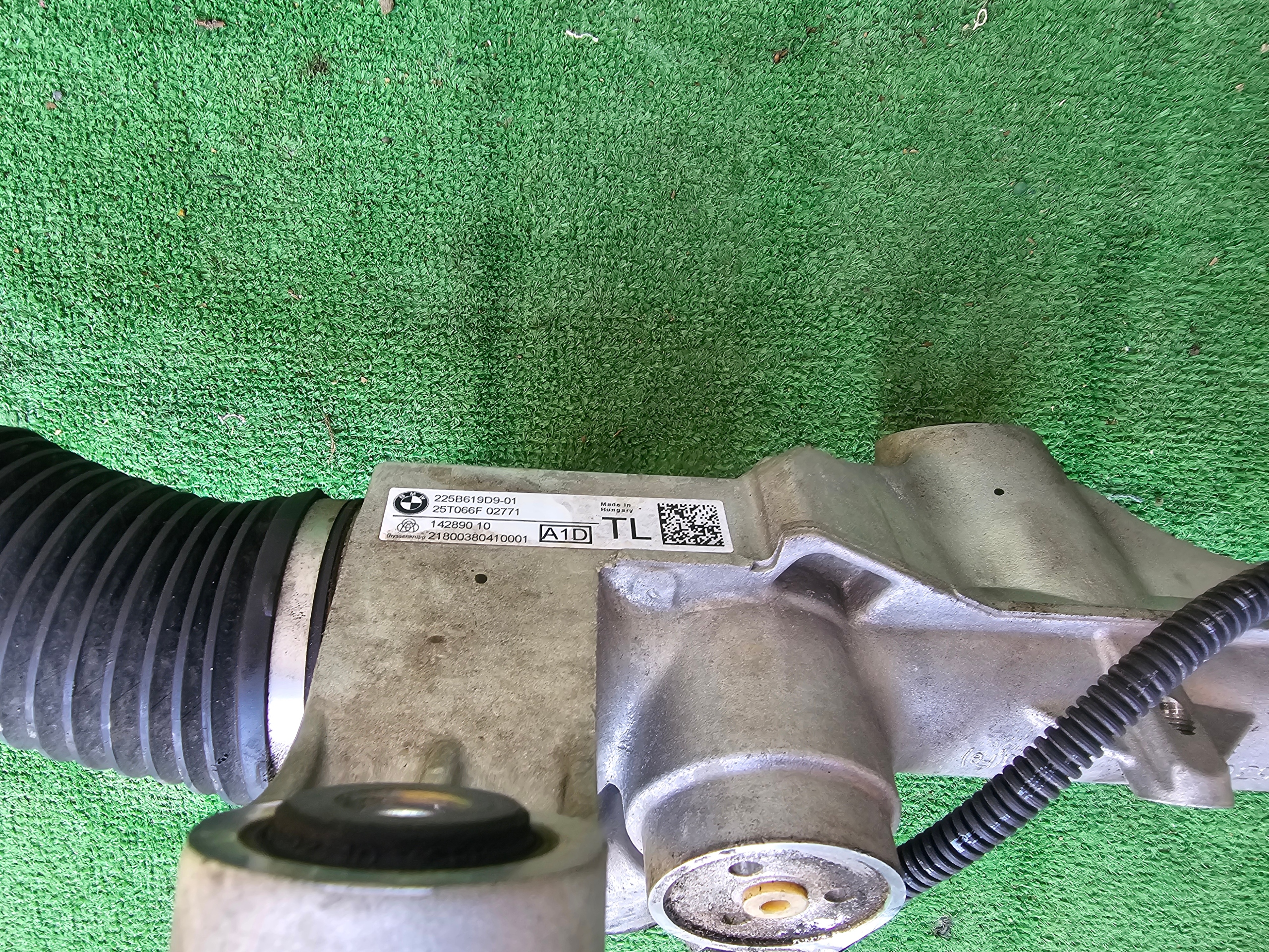 Crémaillère BMW 5 G60 G61 5B619D9 image 3