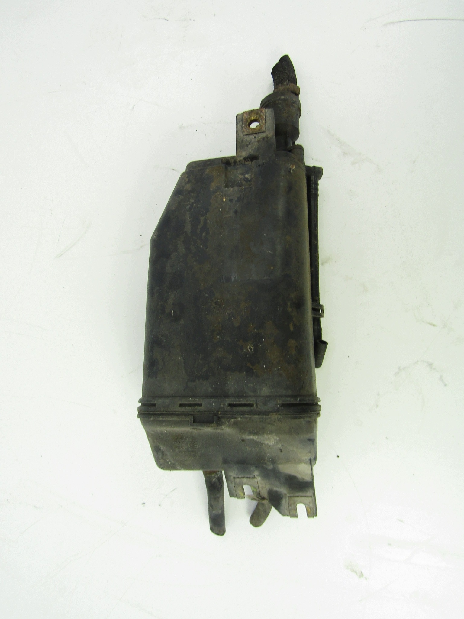 Filtre à charbon actif Audi 100 C4 4A0201801 image 7