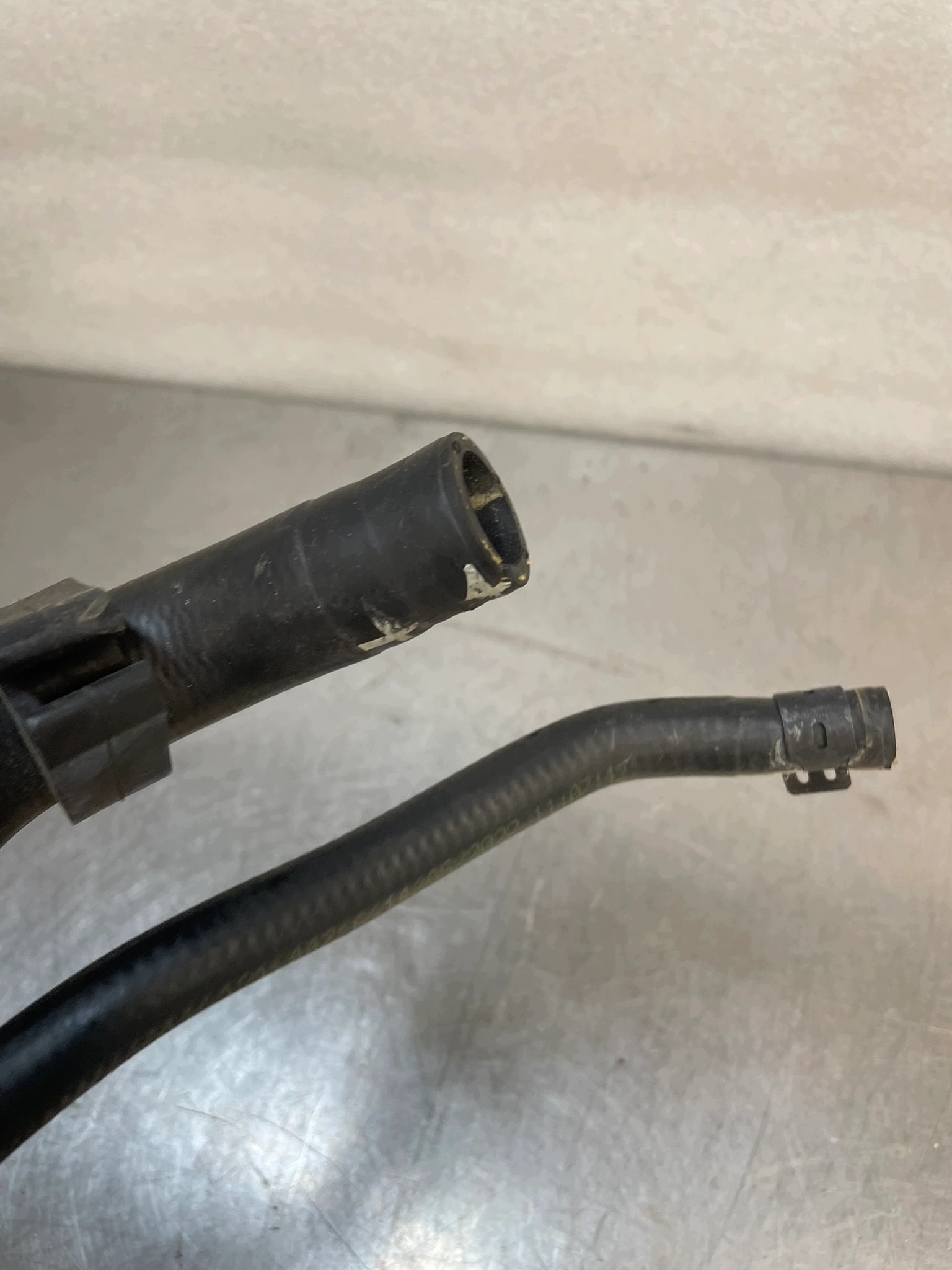 Waterslang VW T6 T6.1 Gebruikt image 5