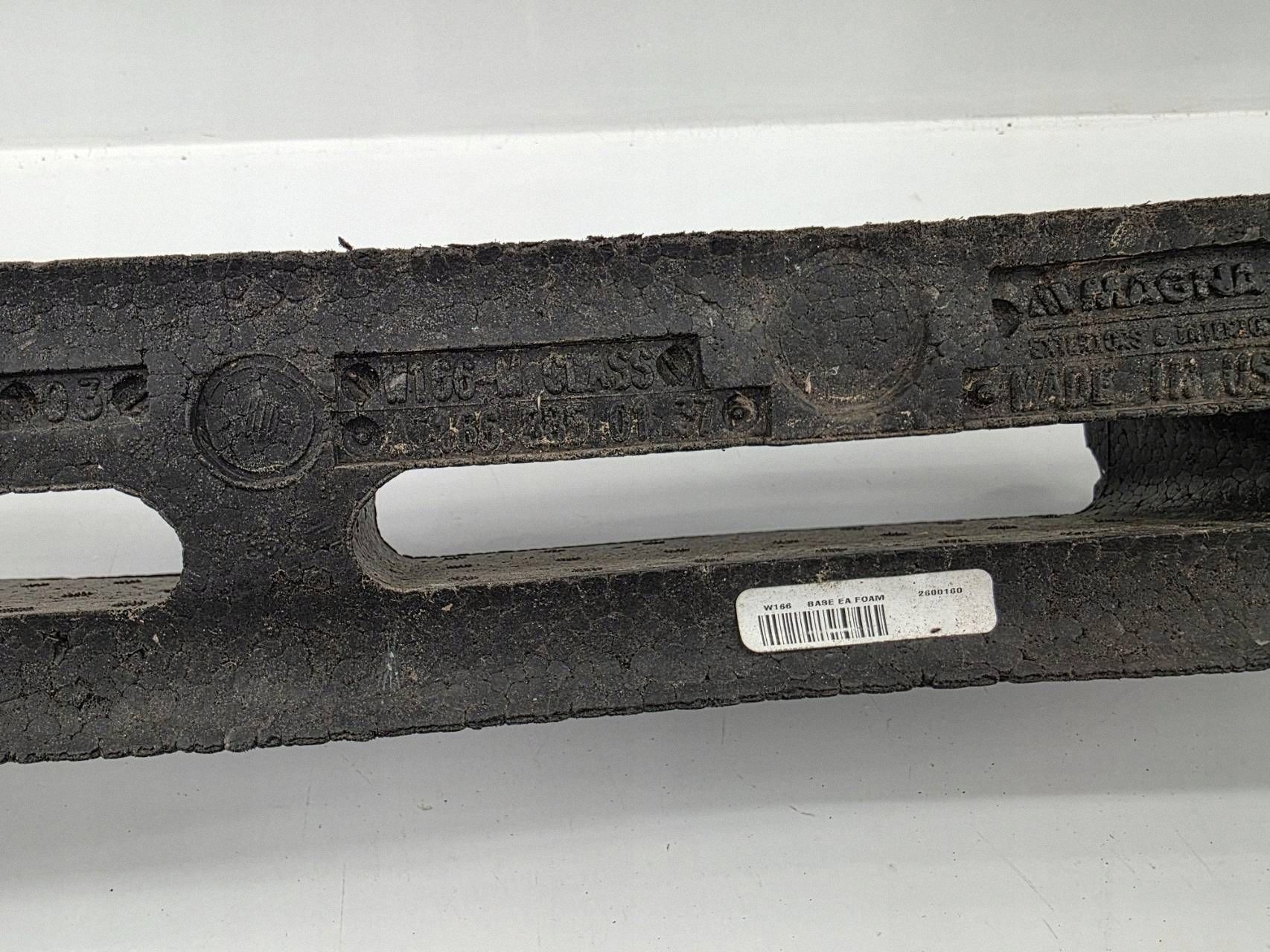 Para-choque Dianteiro Mercedes ML W166 OEM 1658850137 image 5