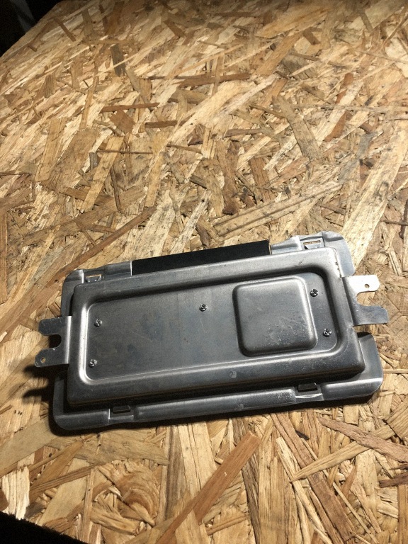 Jousituksen ohjainyksikkö BMW 5 (F10) 004040978