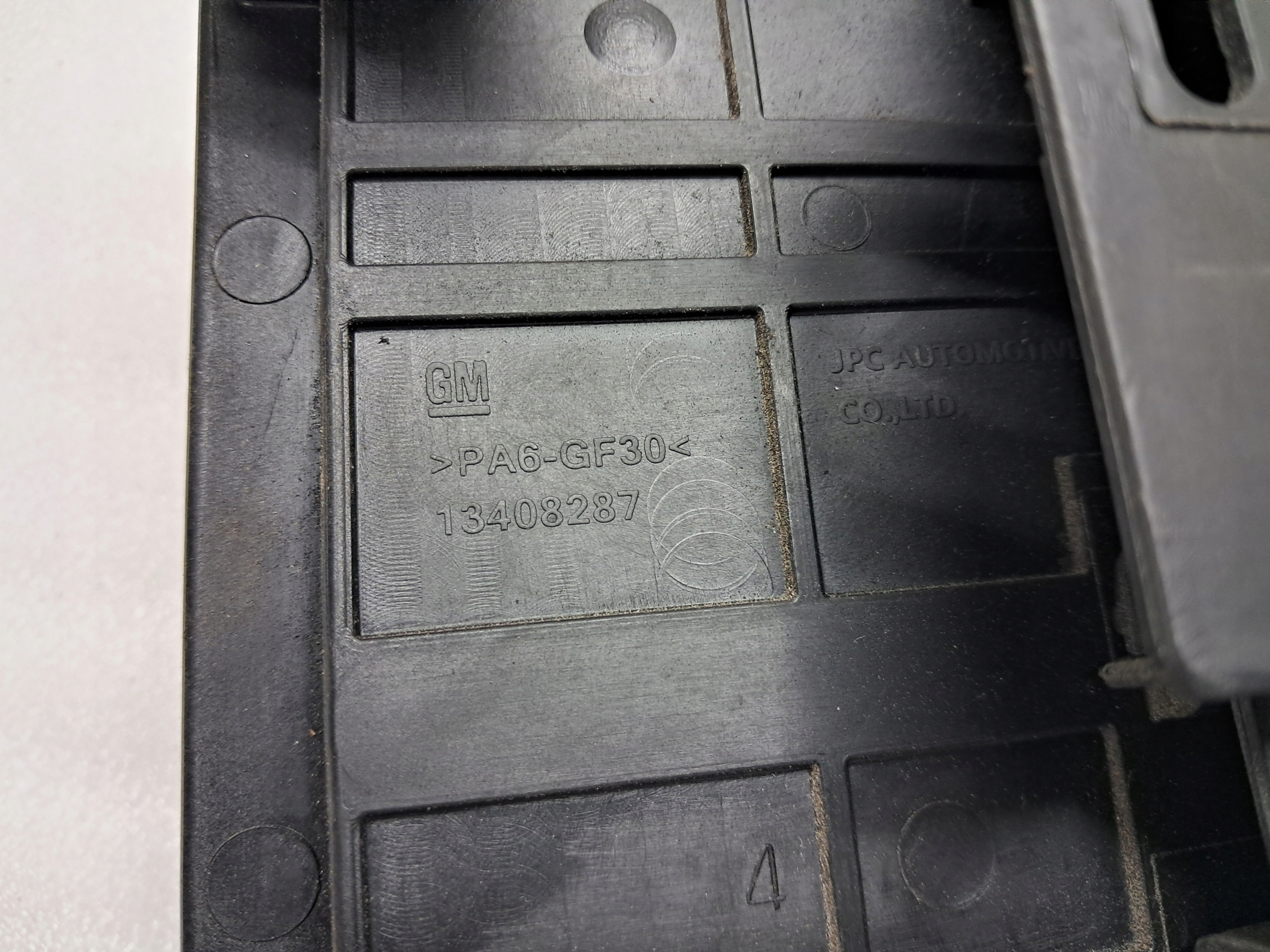 Opel Astra V K Mount Bracket Computer 13408288 image 3