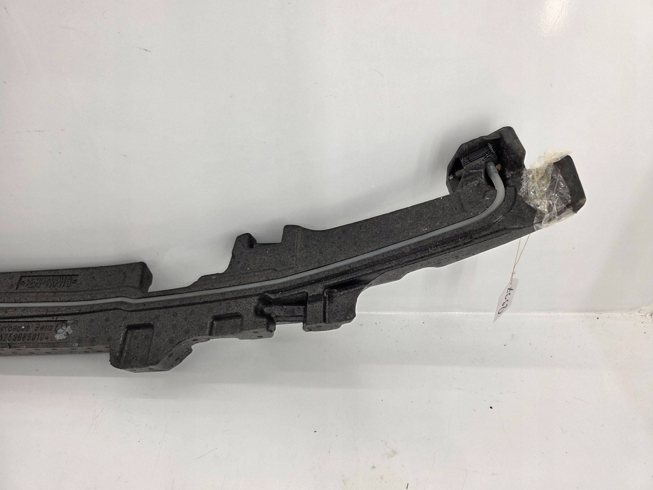 Mercedes GLC 253 Voorbumperabsorber A2538850104 image 5