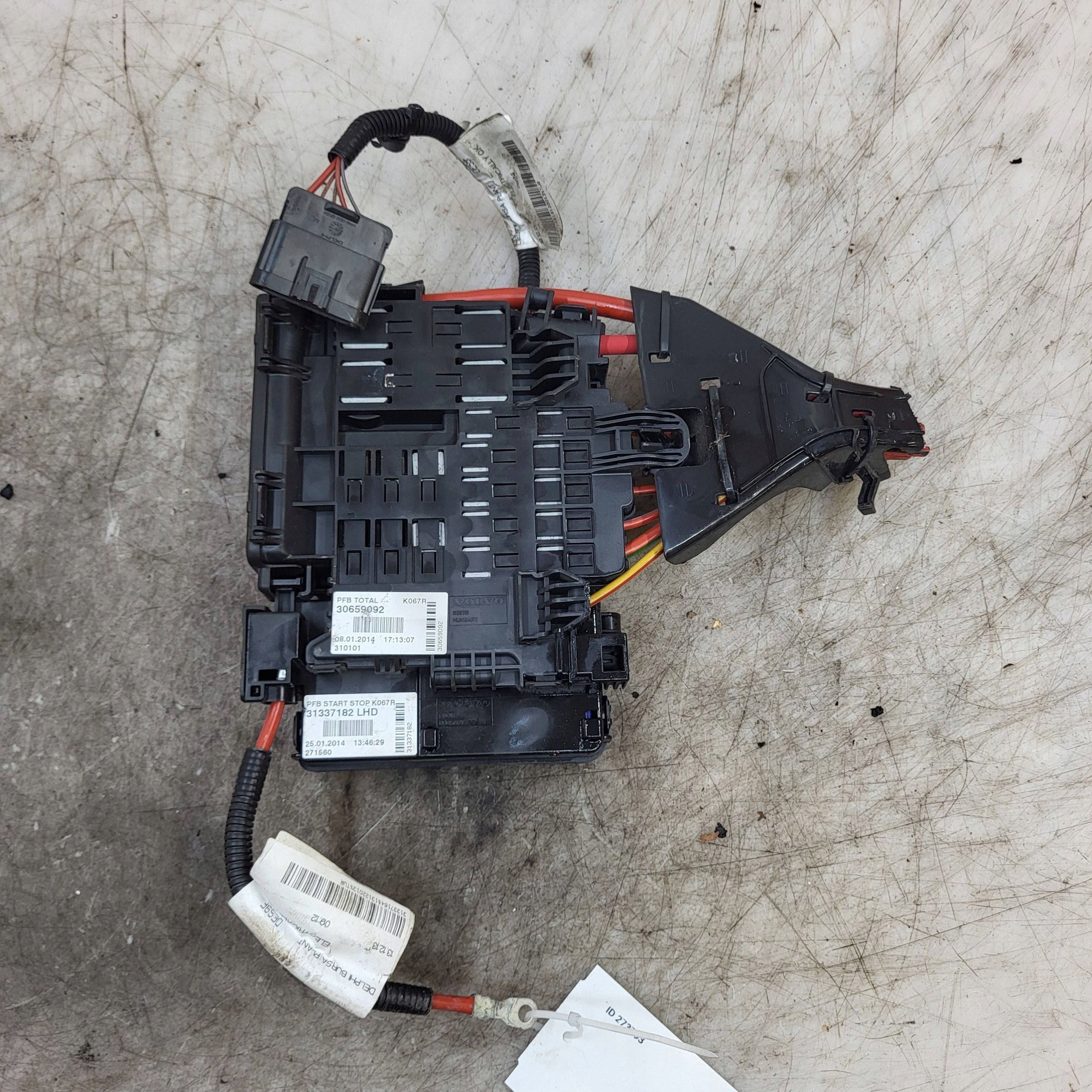Volvo V60 Zekeringkast 2015 1.6L 30659092 image 2
