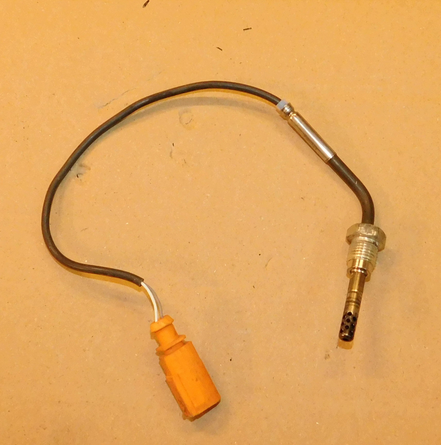 Sensor Temperatura Spalin Audi 059906088P image 2