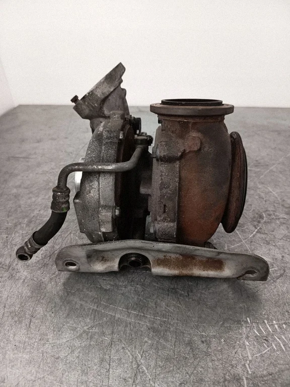 Turbina BMW X5 E70 765985 Usada image 6