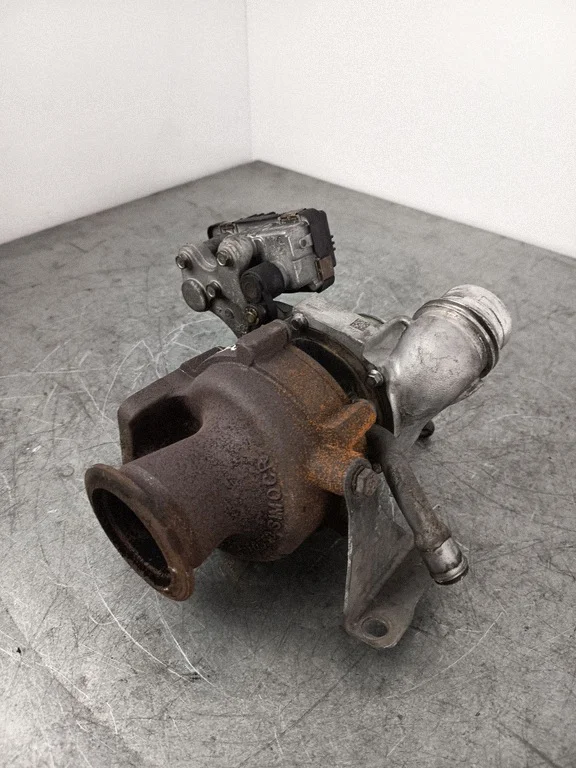 Turbine BMW 3 (E90) 8512464 2.0L Diesel image 3