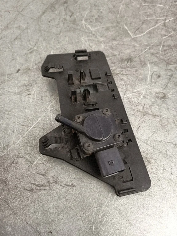 BMW X5 (E70) pakoputken osa 7789219