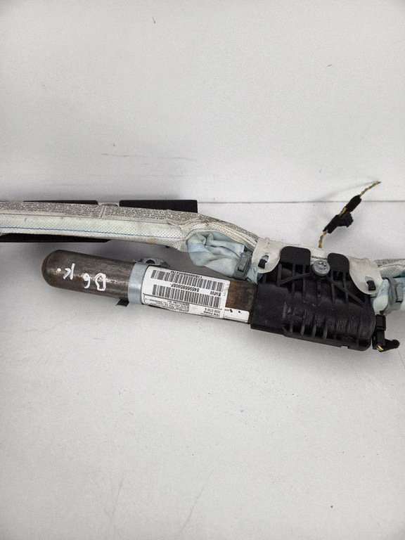 BMW 3 (E90) Roof Elements OEM 84696685908 Used image 4