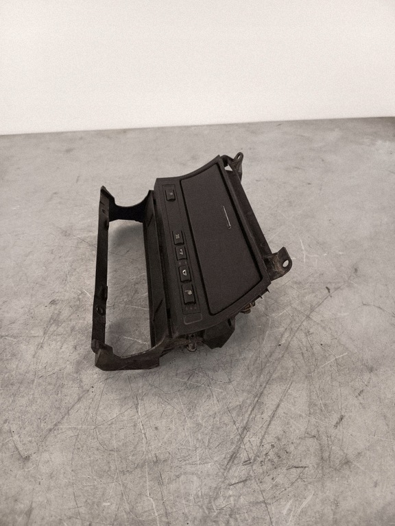 BMW 3 E46 Glovebox Ashtray 12V Socket OEM 8268888 image 4