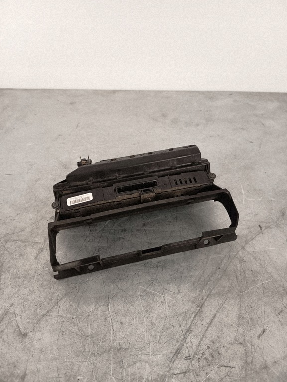 BMW 3 E46 Glovebox Ashtray 12V Socket OEM 8268888 image 5