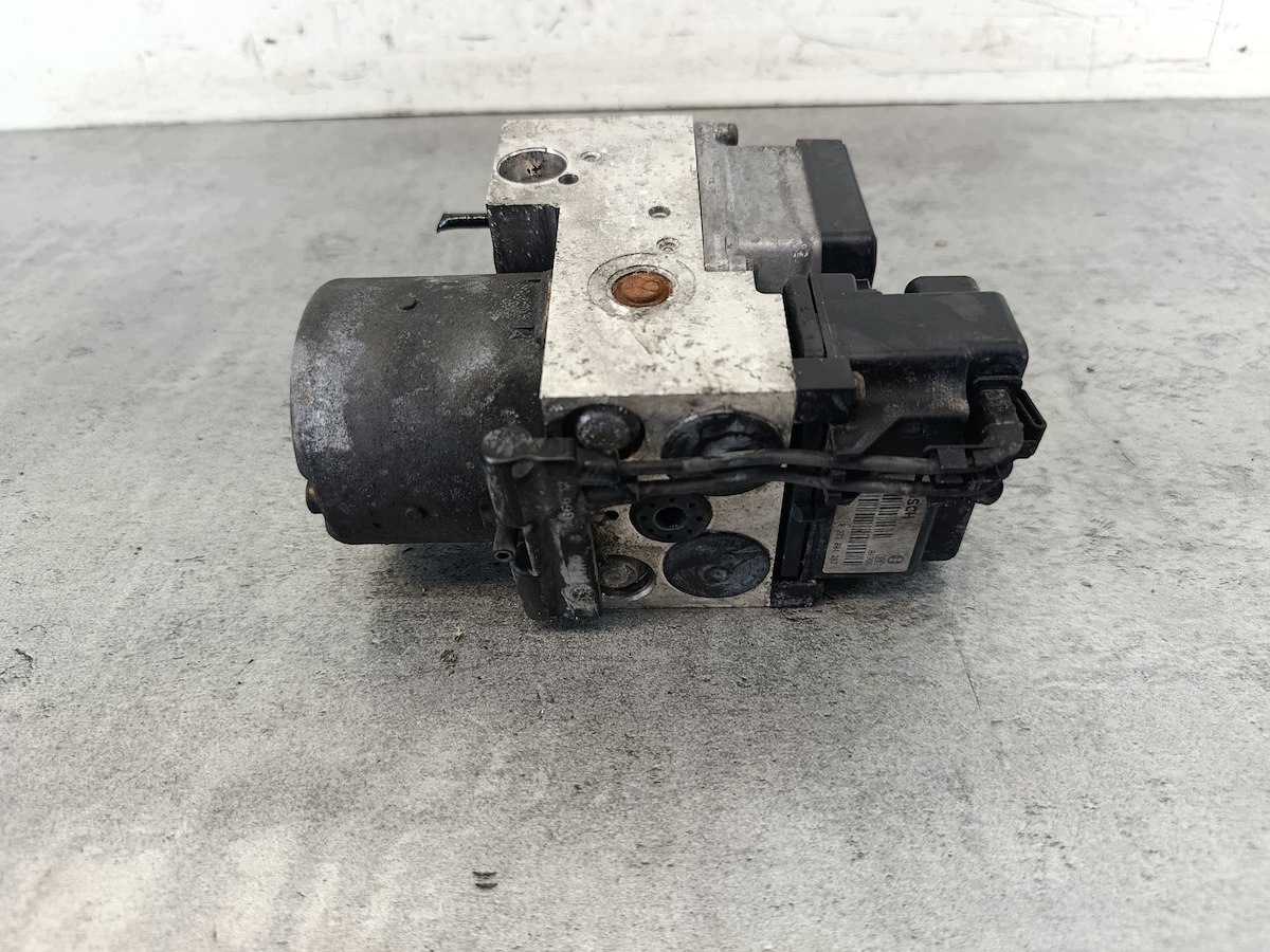 Pompa ABS Audi A6 C5 8E0614111B Bosch 1.9 TDI image 4