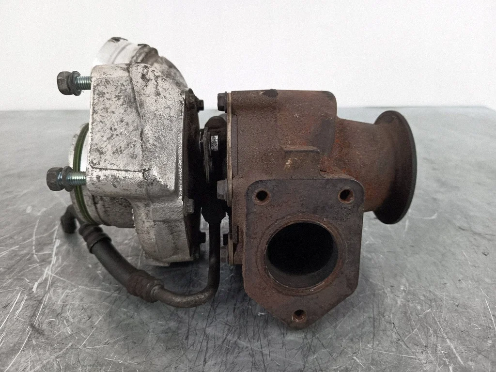 Turbo BMW 5 (F10) 2.0L diesel 135kW image 2