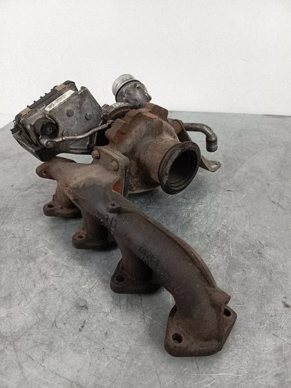 Turbo BMW 1 (E87) 2.0L Diesel 105kW image 4