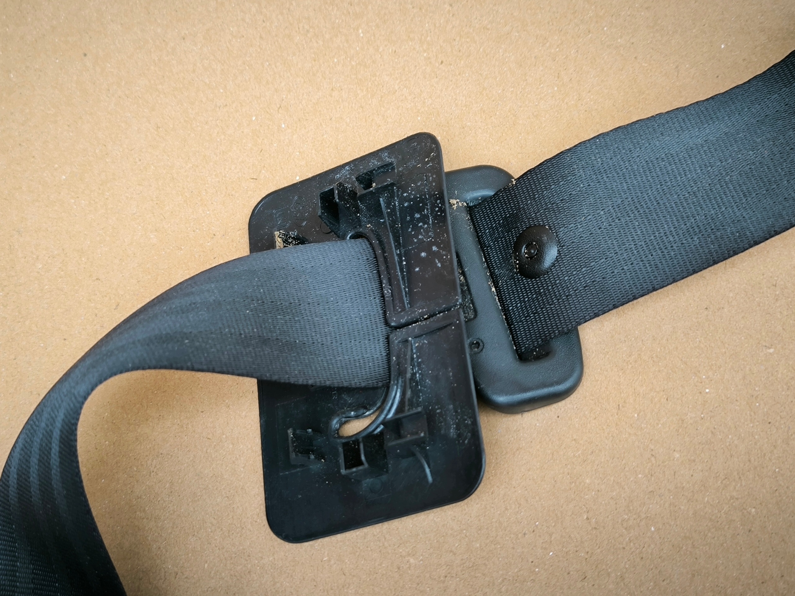 Ceinture sécurité centrale Hyundai i30 II 2015 image 5