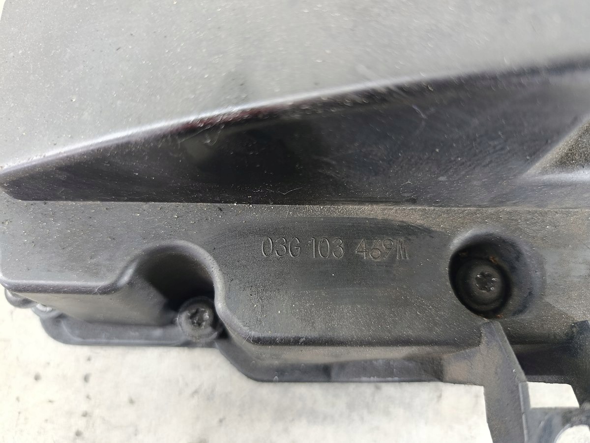 Ventildeckel VW Passat B6 2.0 TDI 03G103475D 03G103469M image 6