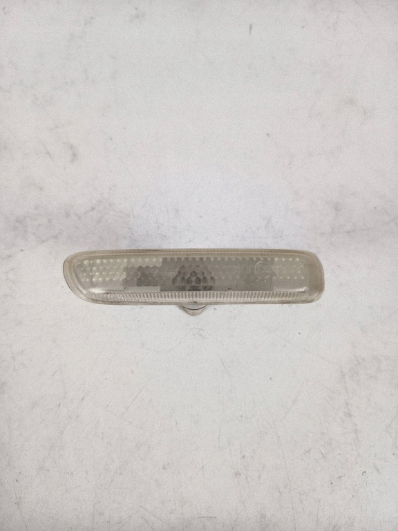 Clignotant avant droit aile BMW 3 Touring E46 2002 image 2